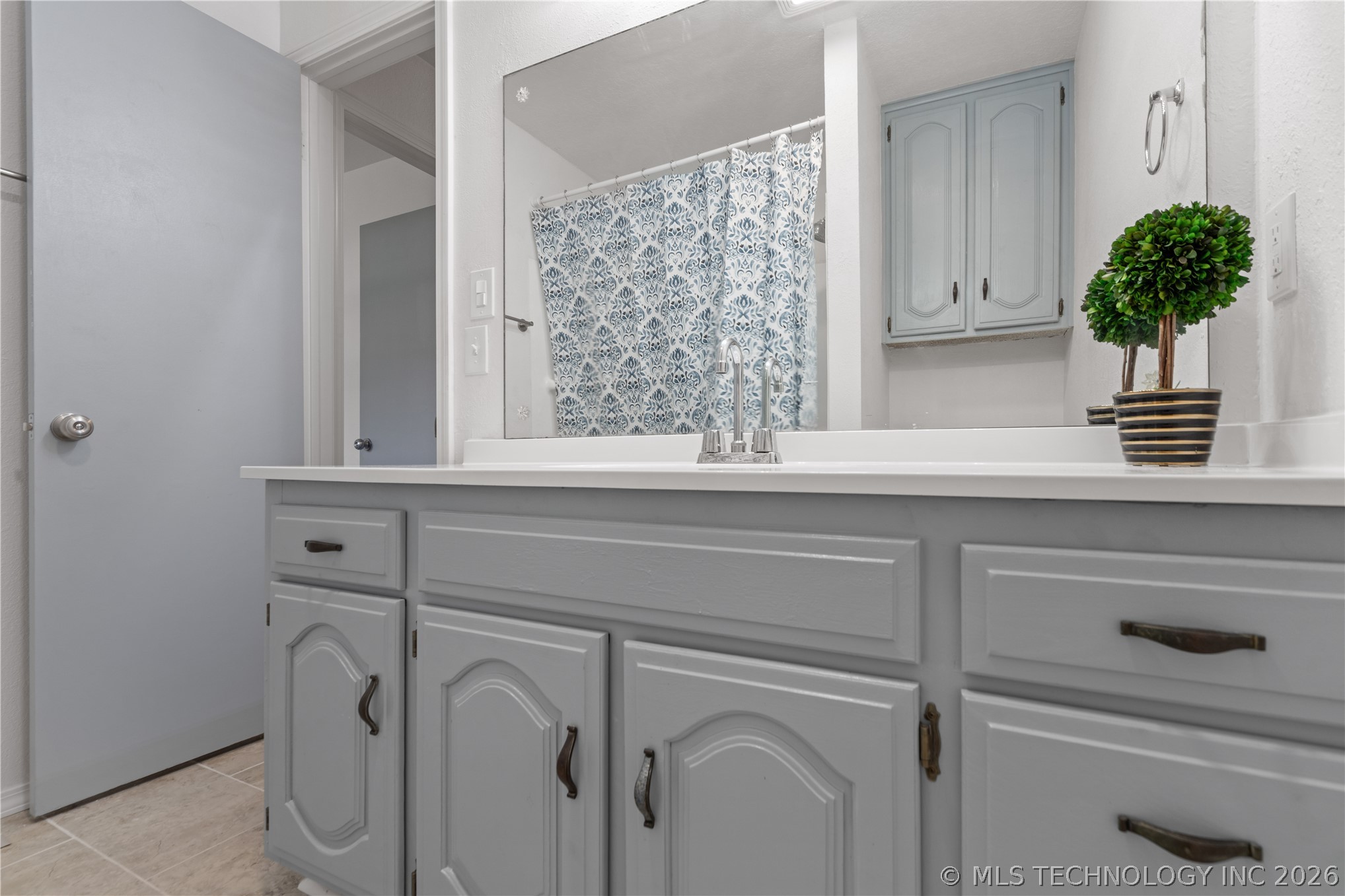 1929 W Oakridge Street Broken Arrow OK 74012