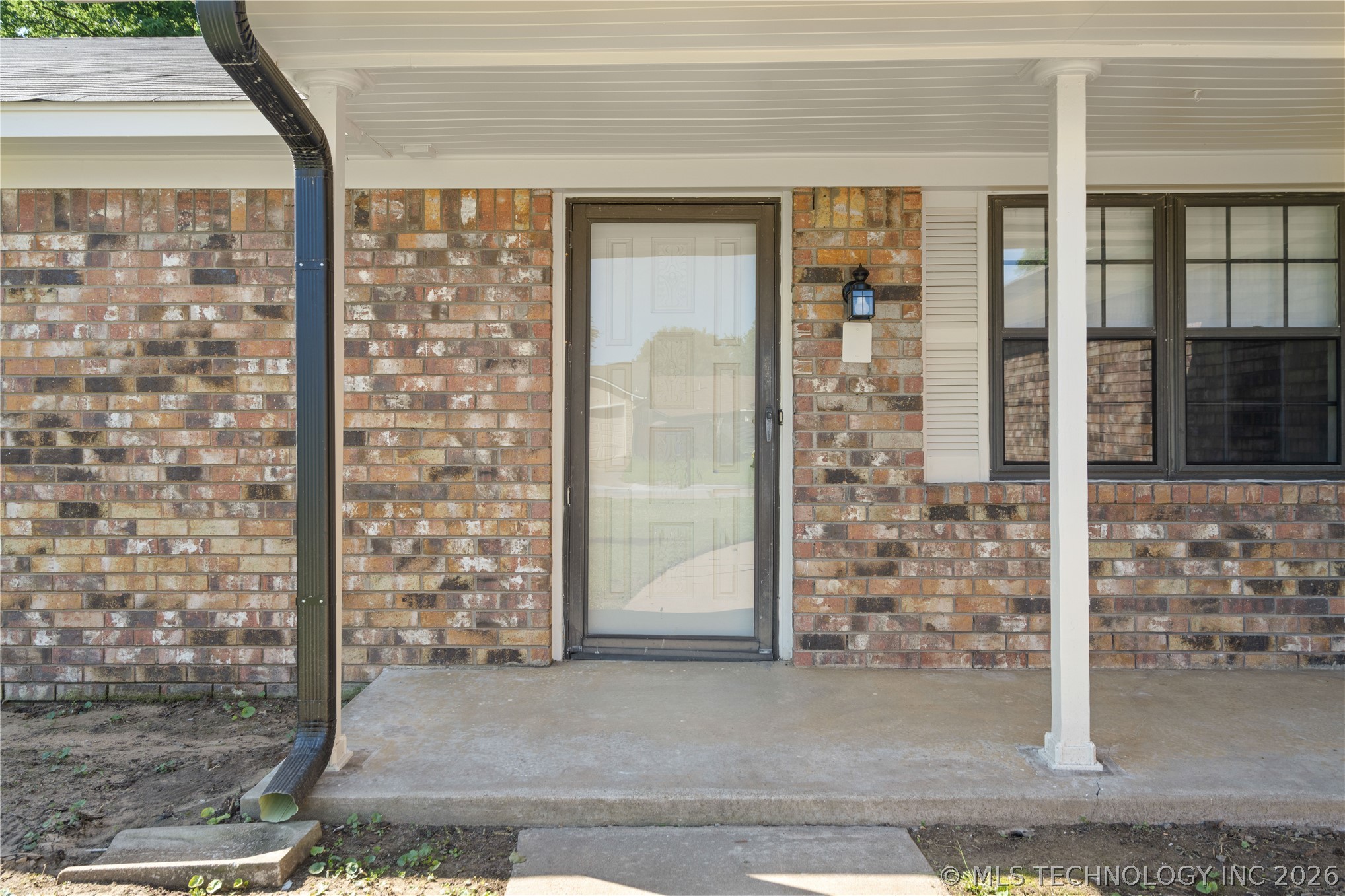 1929 W Oakridge Street Broken Arrow OK 74012
