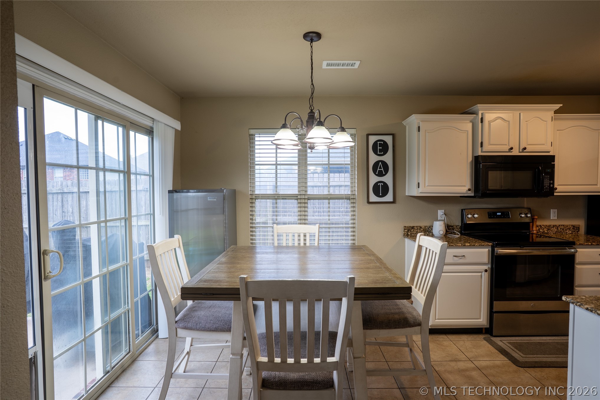 446 NE Katherine Avenue Bartlesville OK 74006