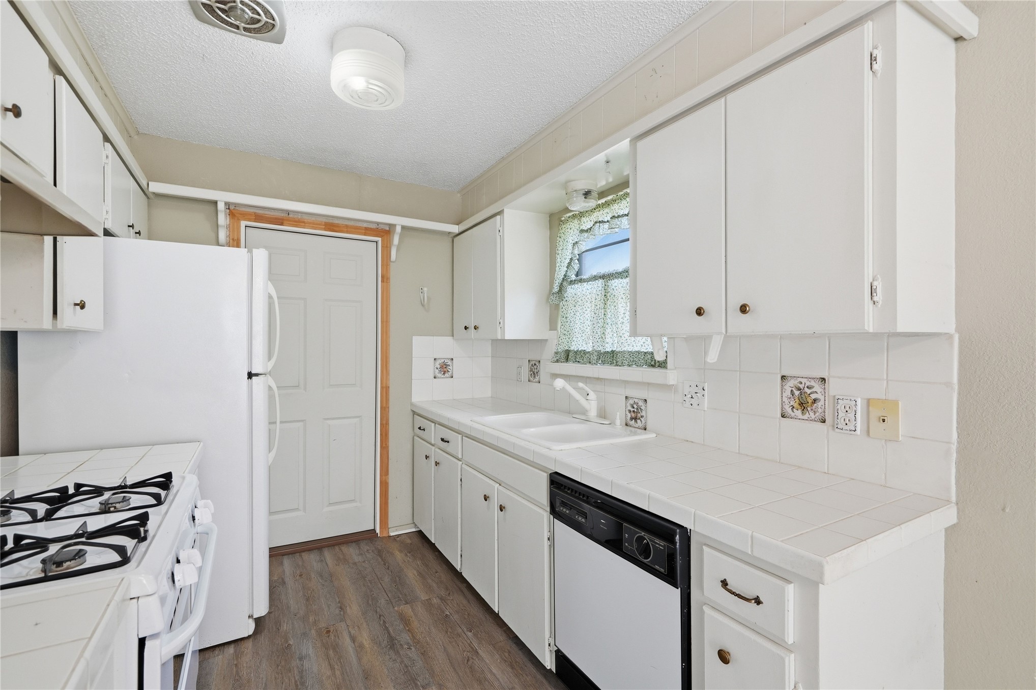 4401 S 4th Street Broken Arrow OK 74011