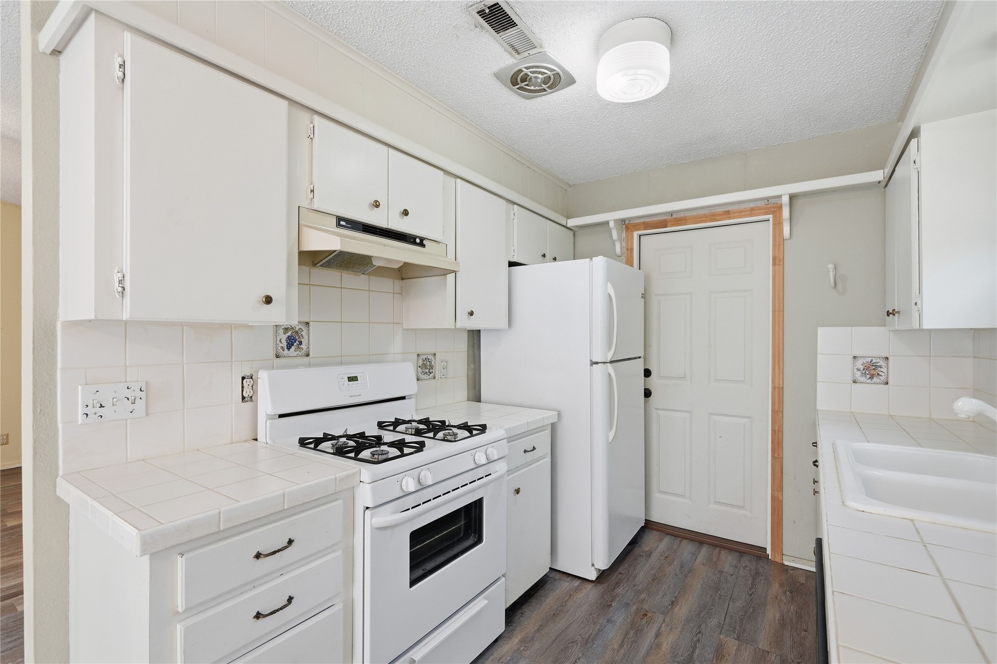 4401 S 4th Street Broken Arrow OK 74011