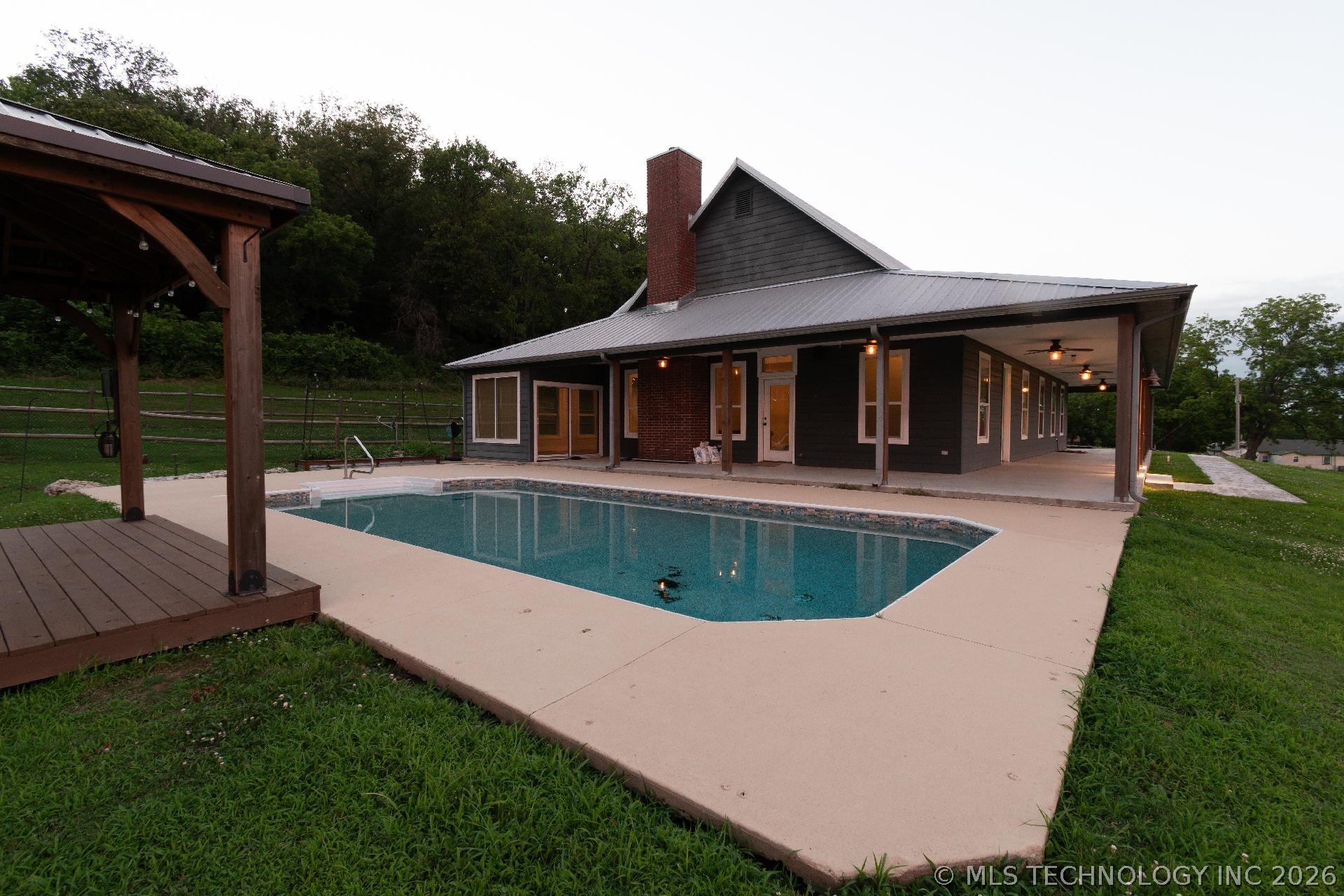 21990 S Keetonville Road Claremore OK 74019