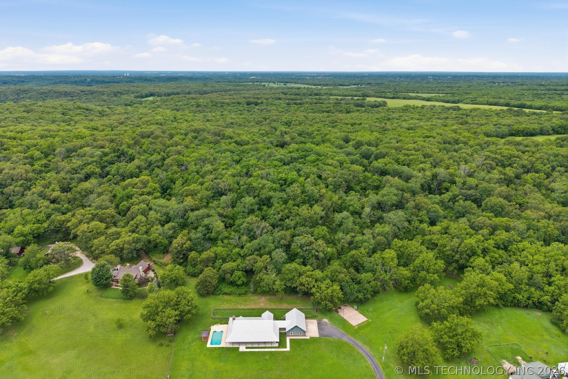21990 S Keetonville Road Claremore OK 74019