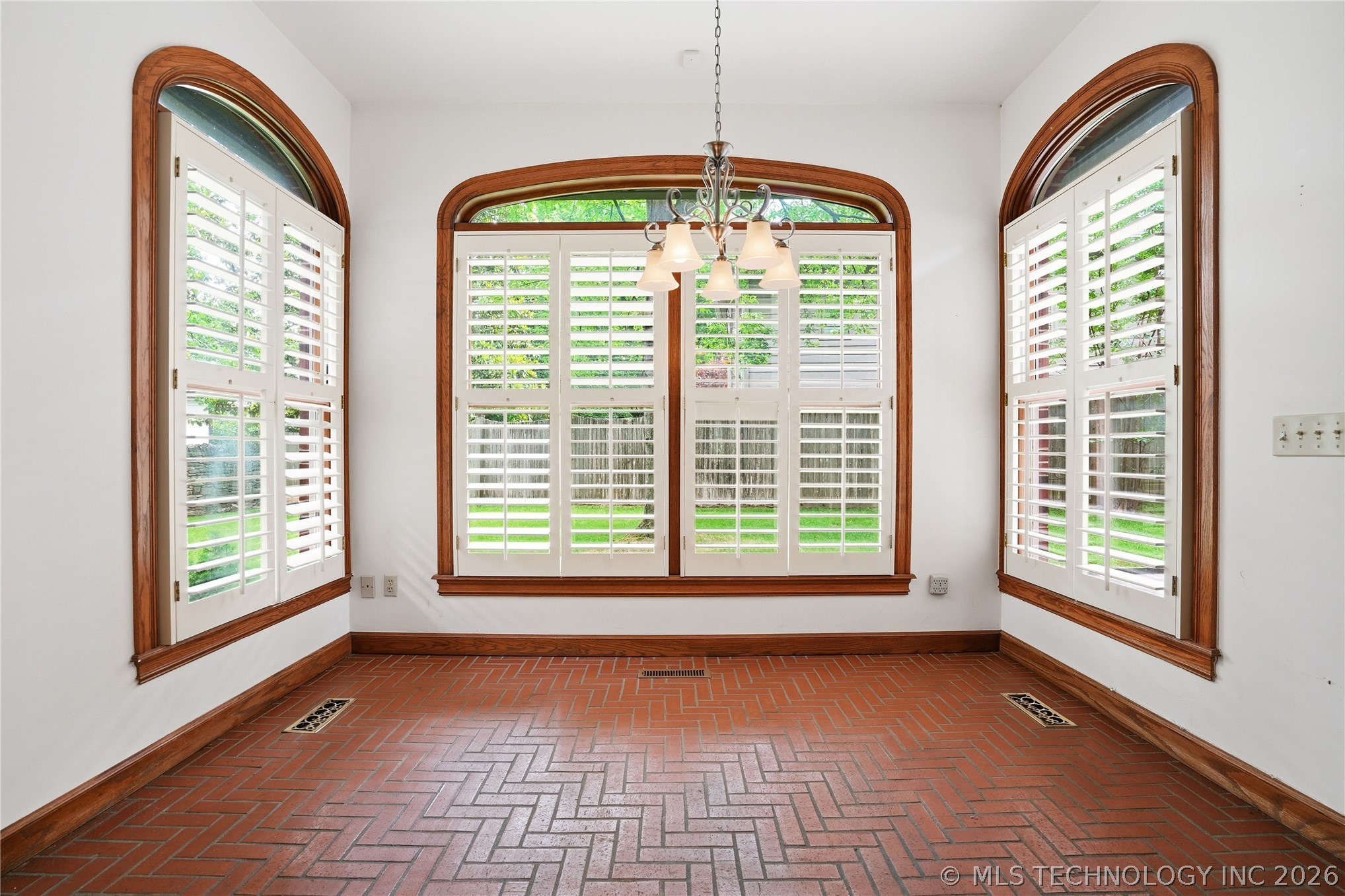 4011 S Yorktown Avenue Tulsa OK 74105