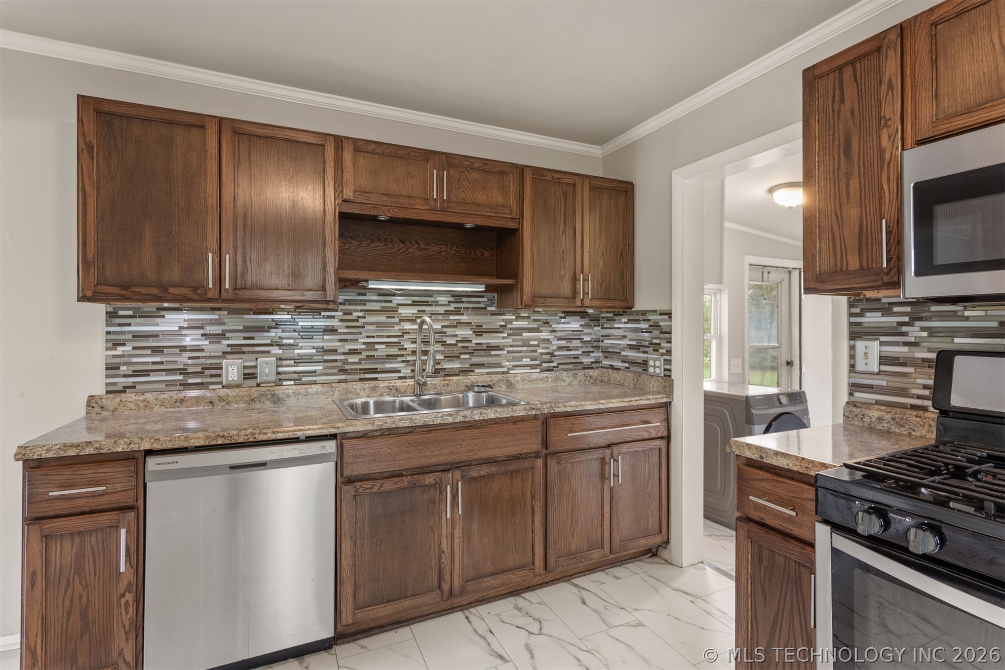 605 W Walnut Street Collinsville OK 74021