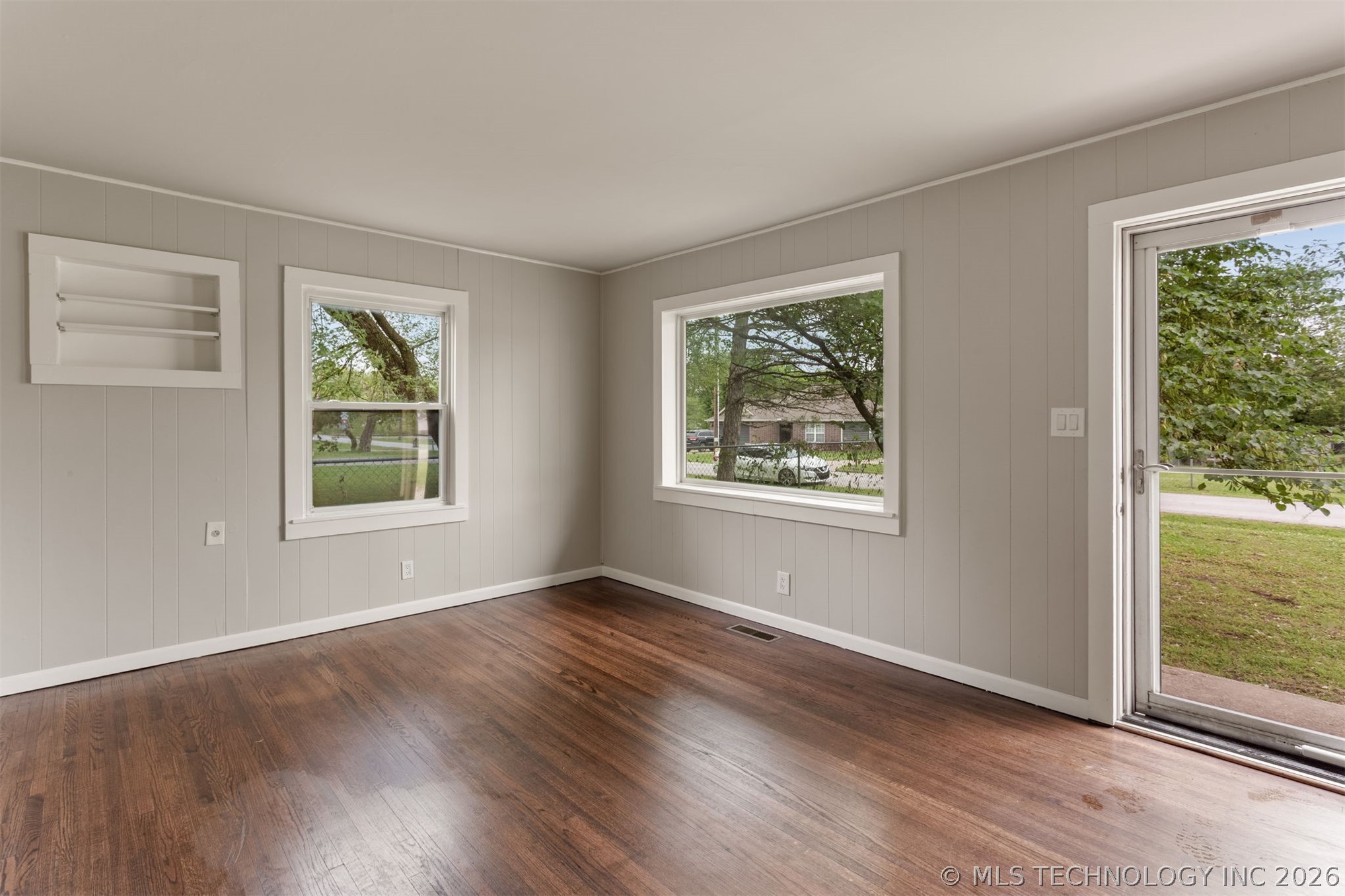 605 W Walnut Street Collinsville OK 74021