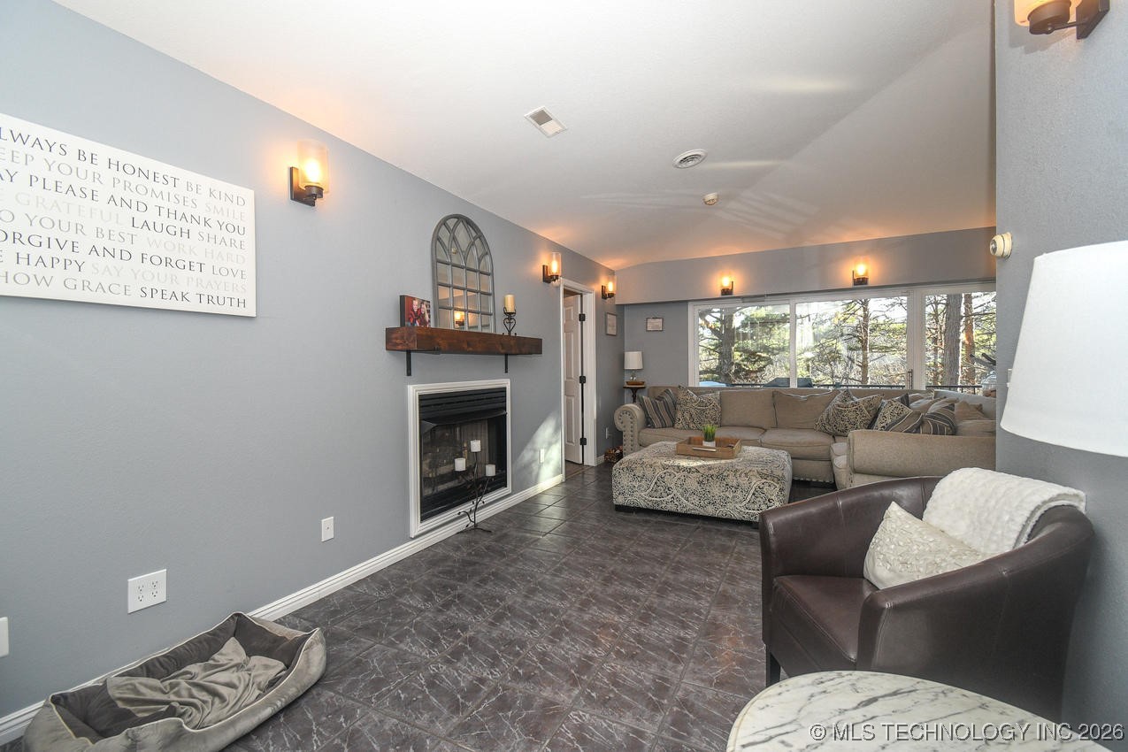 16230 Flint Ridge Drive Kansas OK 74347