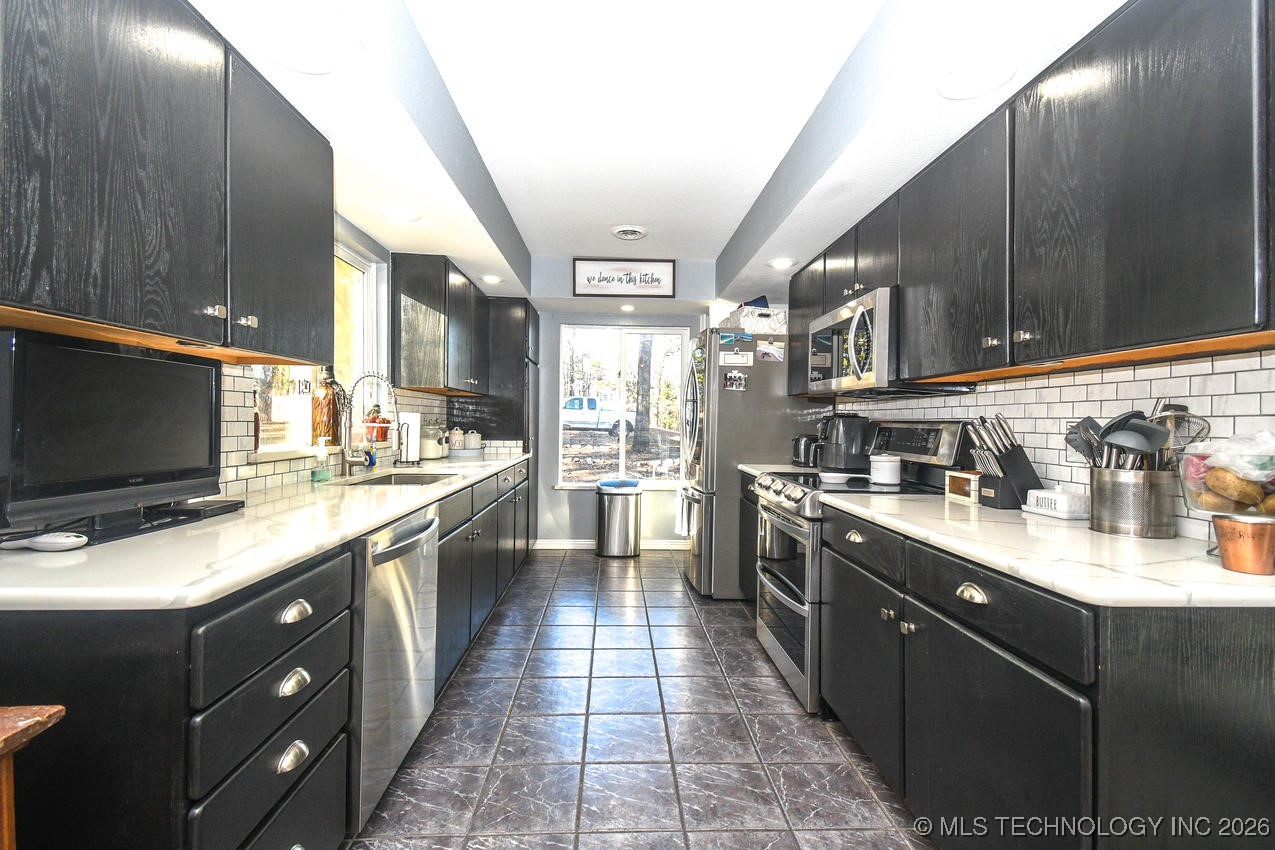 16230 Flint Ridge Drive Kansas OK 74347