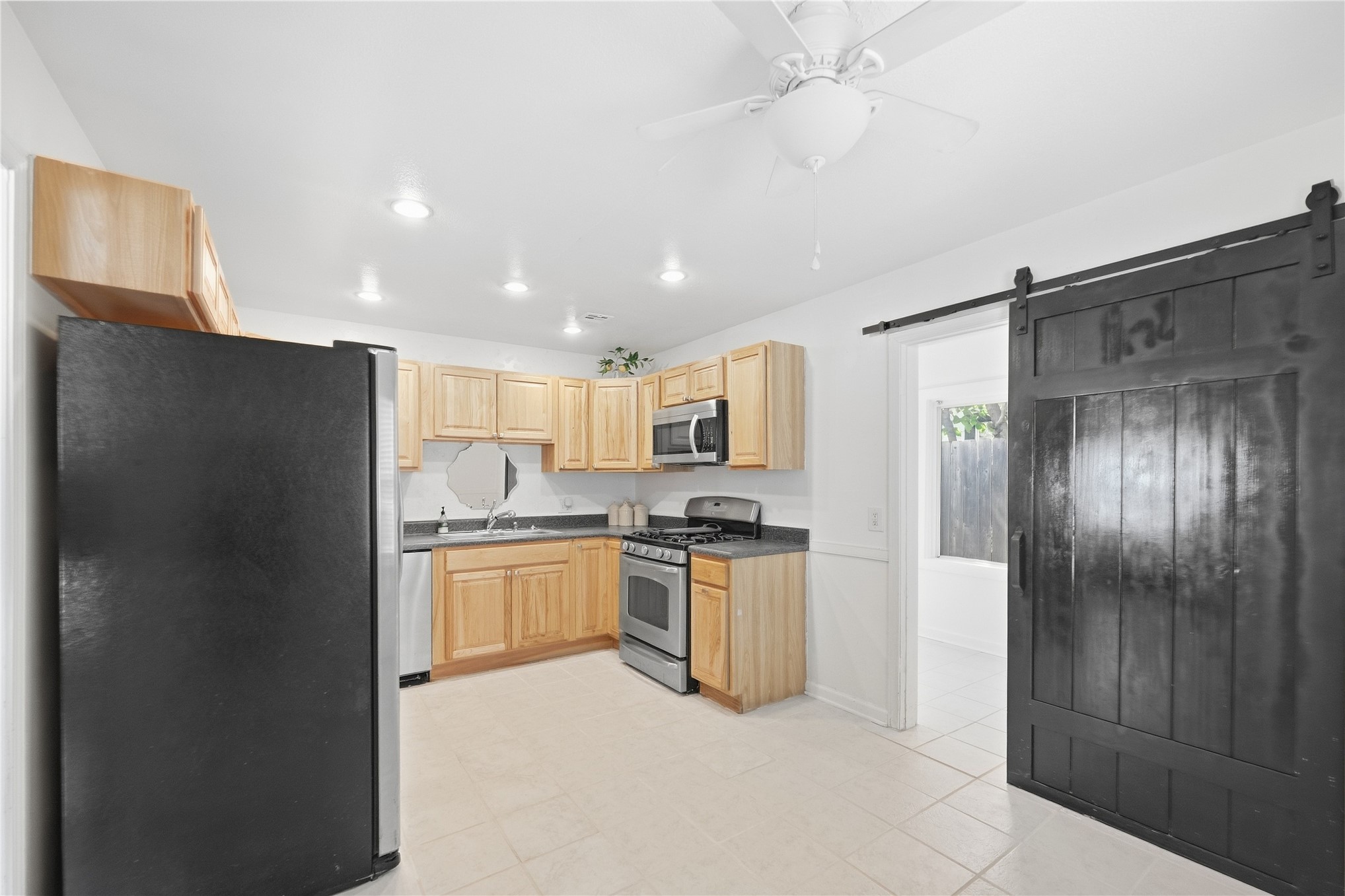 3807 E 21st Place Tulsa OK 74114