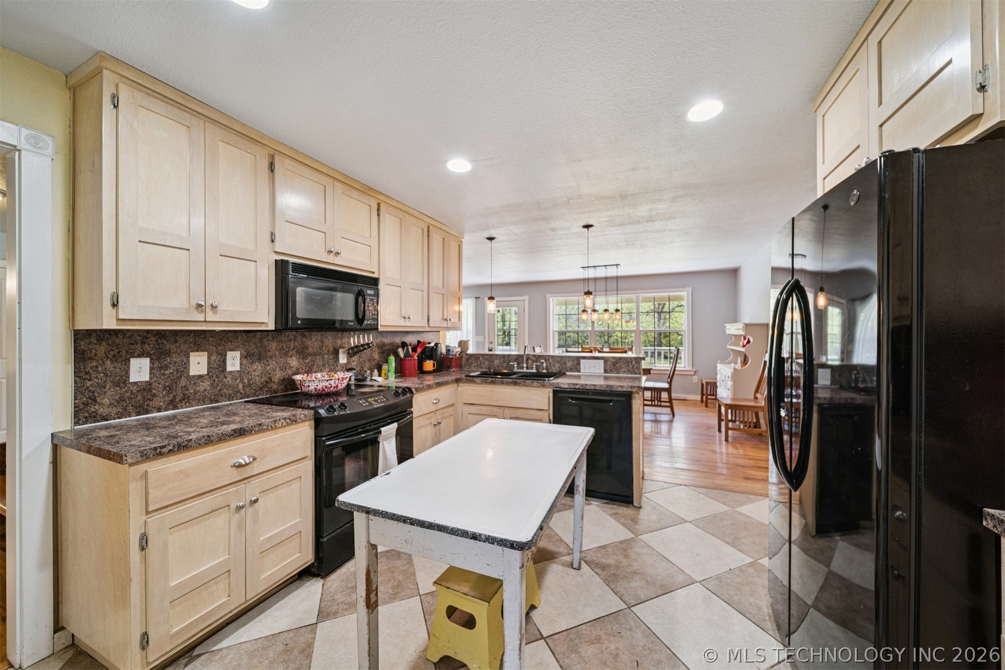 6150 W 113th Street Sperry OK 74073