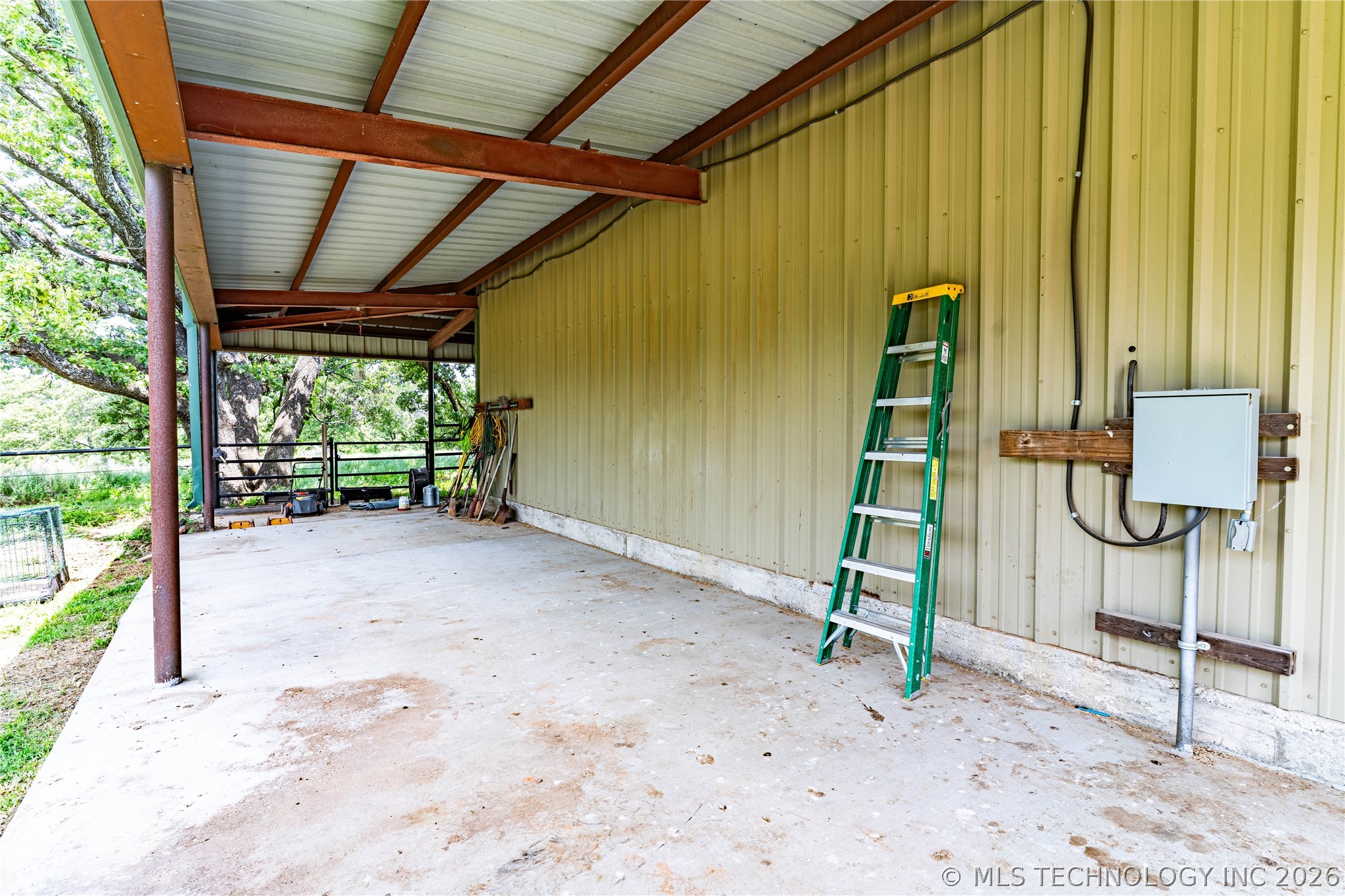 30668 W Highway 16 Bristow OK 74010