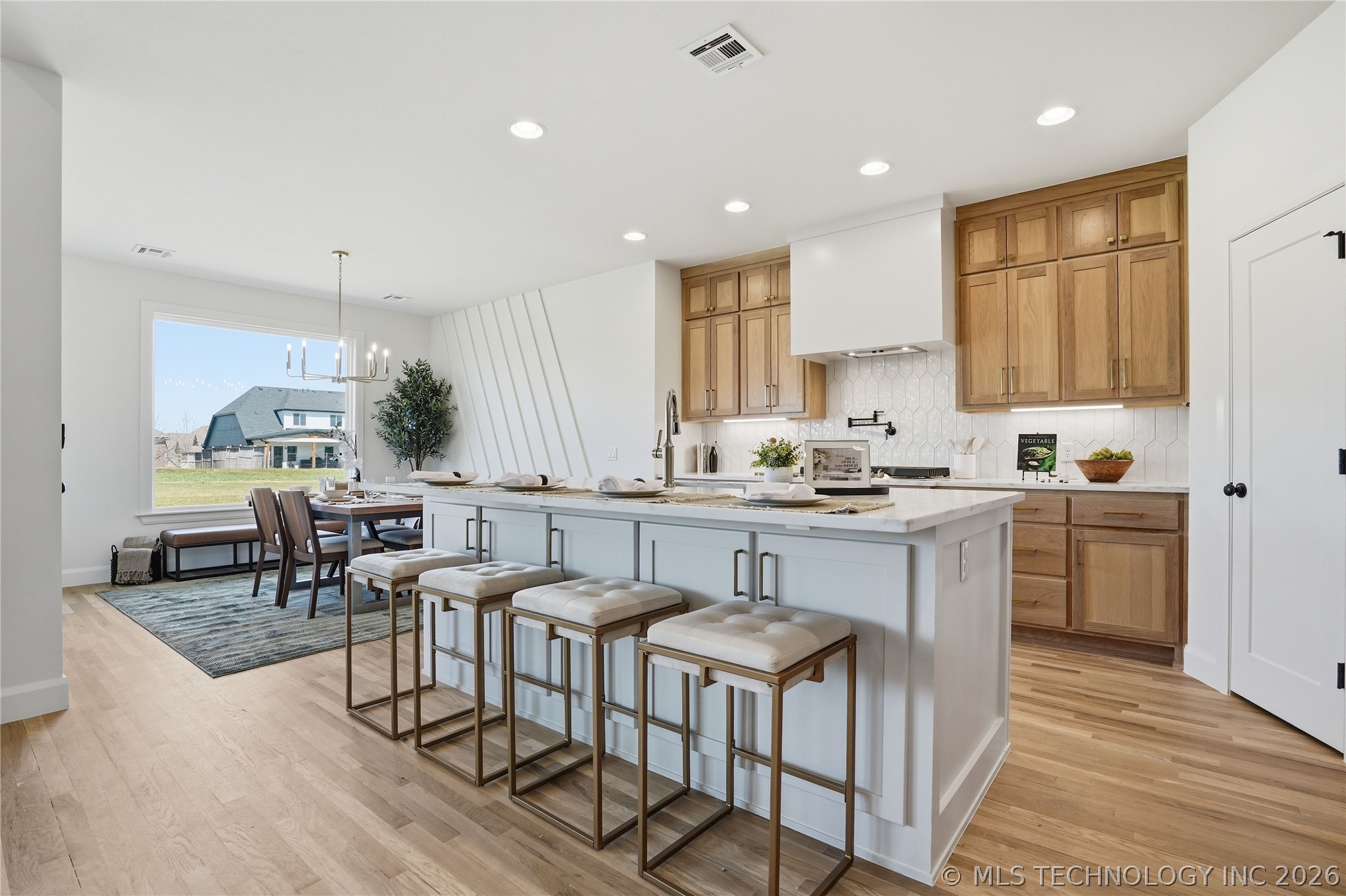 2079 E 136th Street Bixby OK 74008