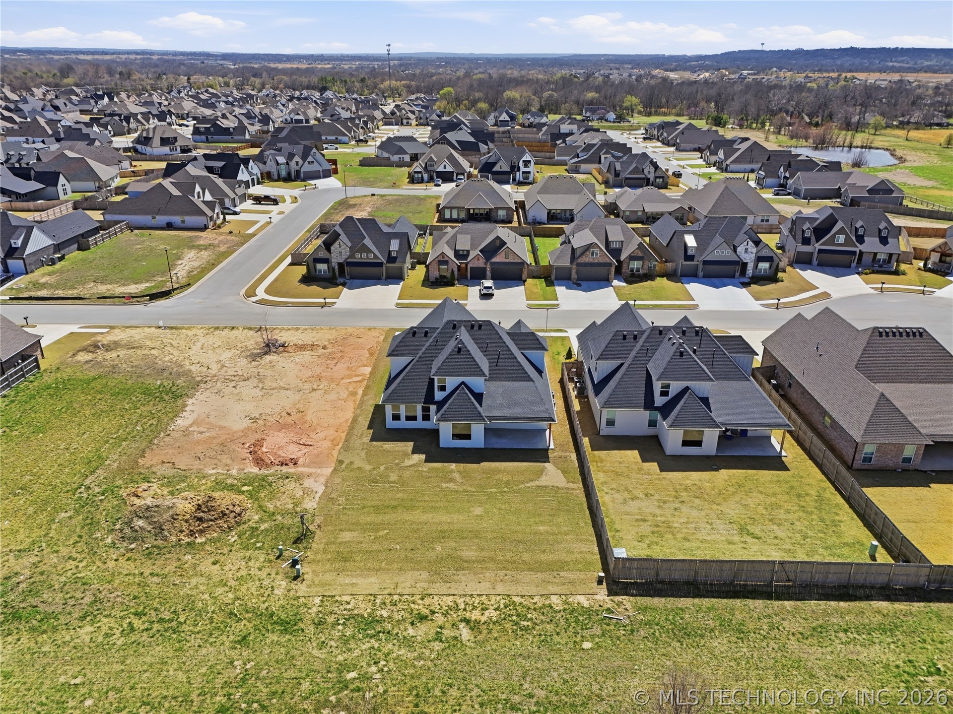 2079 E 136th Street Bixby OK 74008