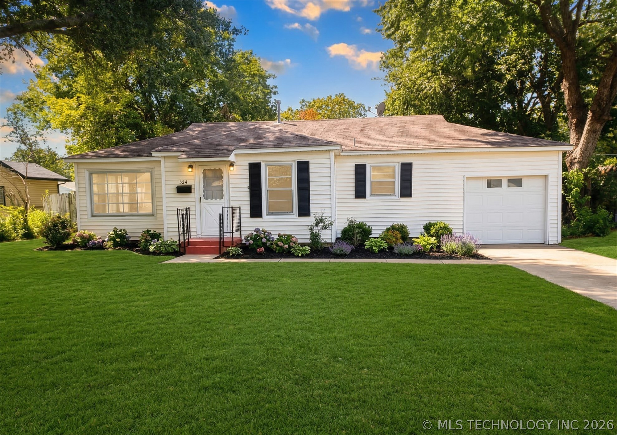 524 S Liberty Avenue Okmulgee OK 74447