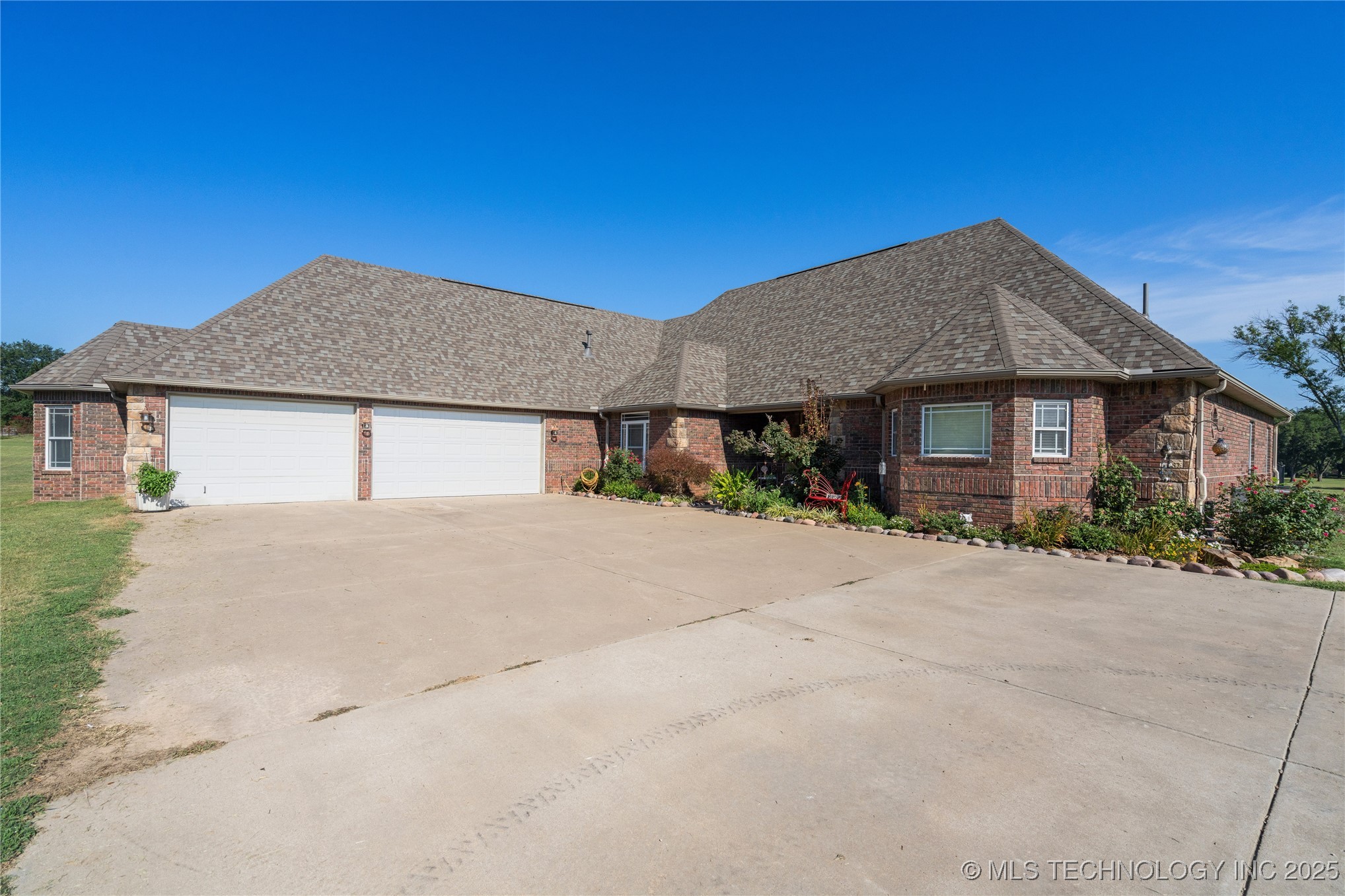 13067 Bristlecone Road Henryetta OK 74437
