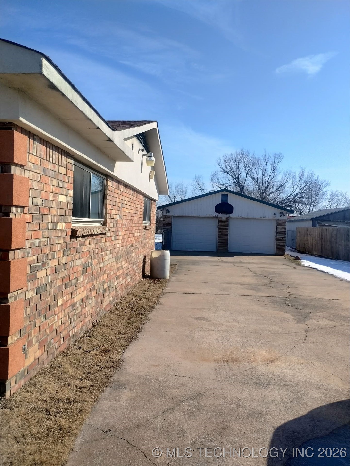 1035 N 89th Eastavenue Tulsa OK 74115
