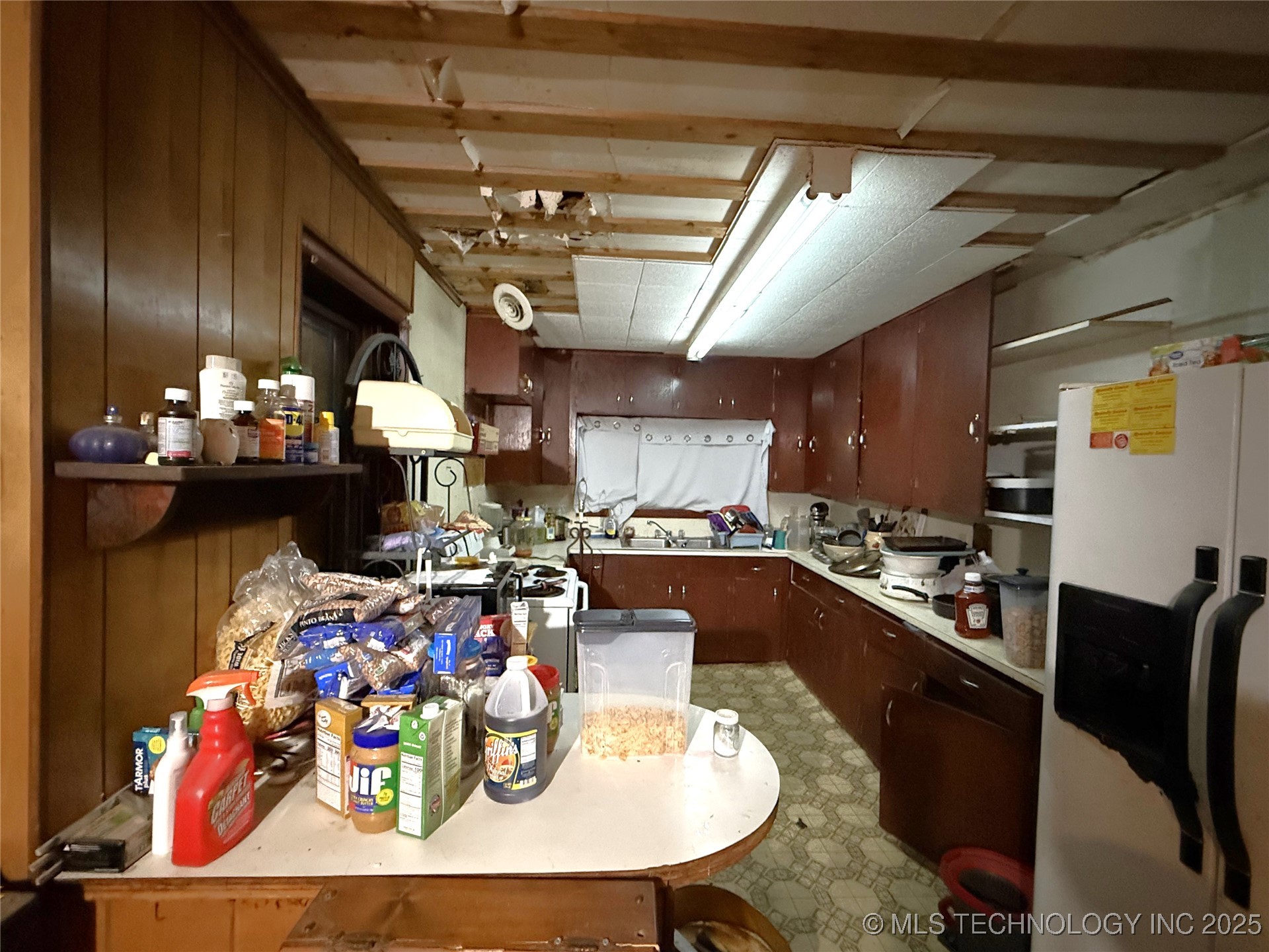 319 E Oak Street Stilwell OK 74960