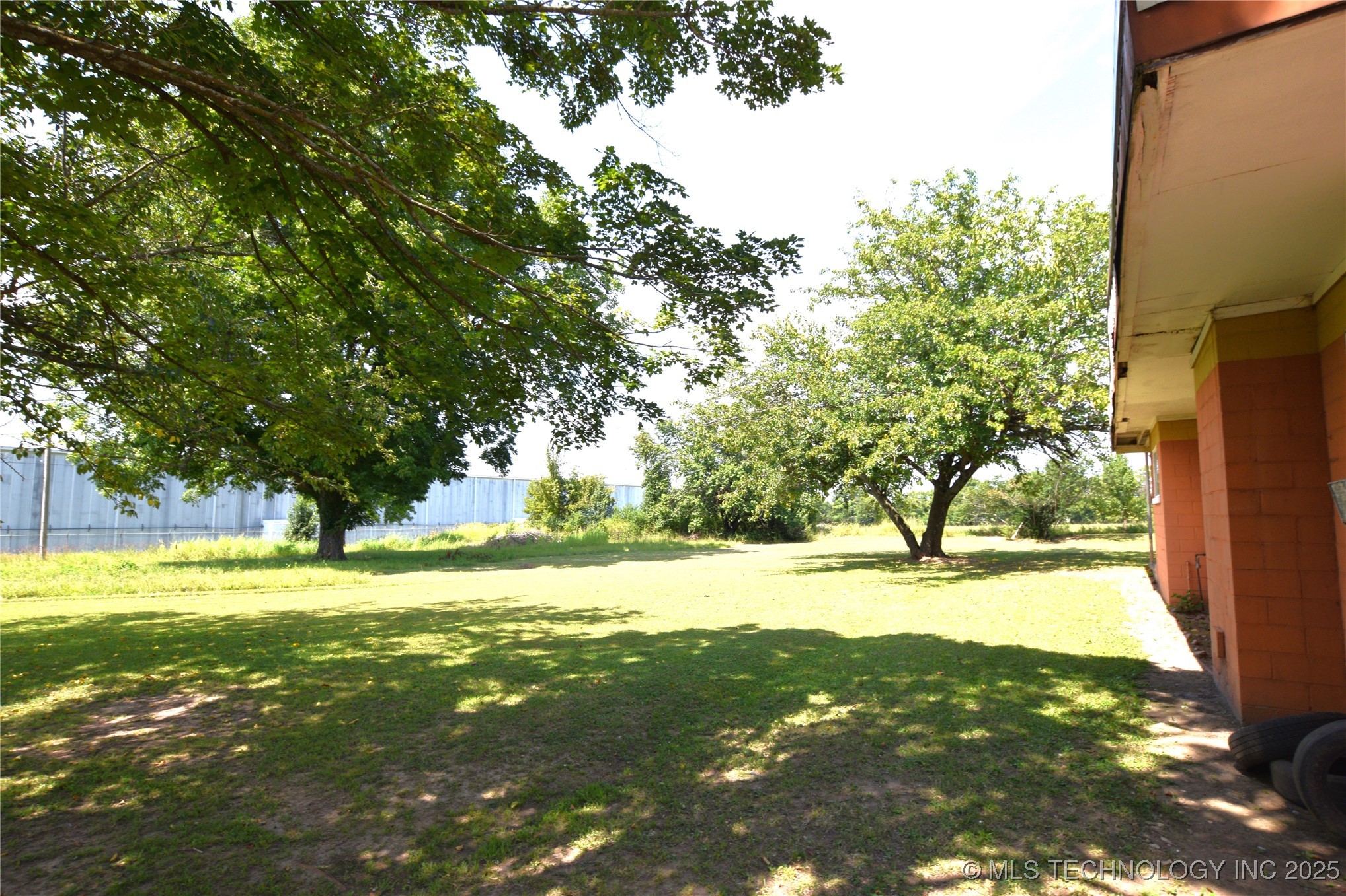 319 E Oak Street Stilwell OK 74960