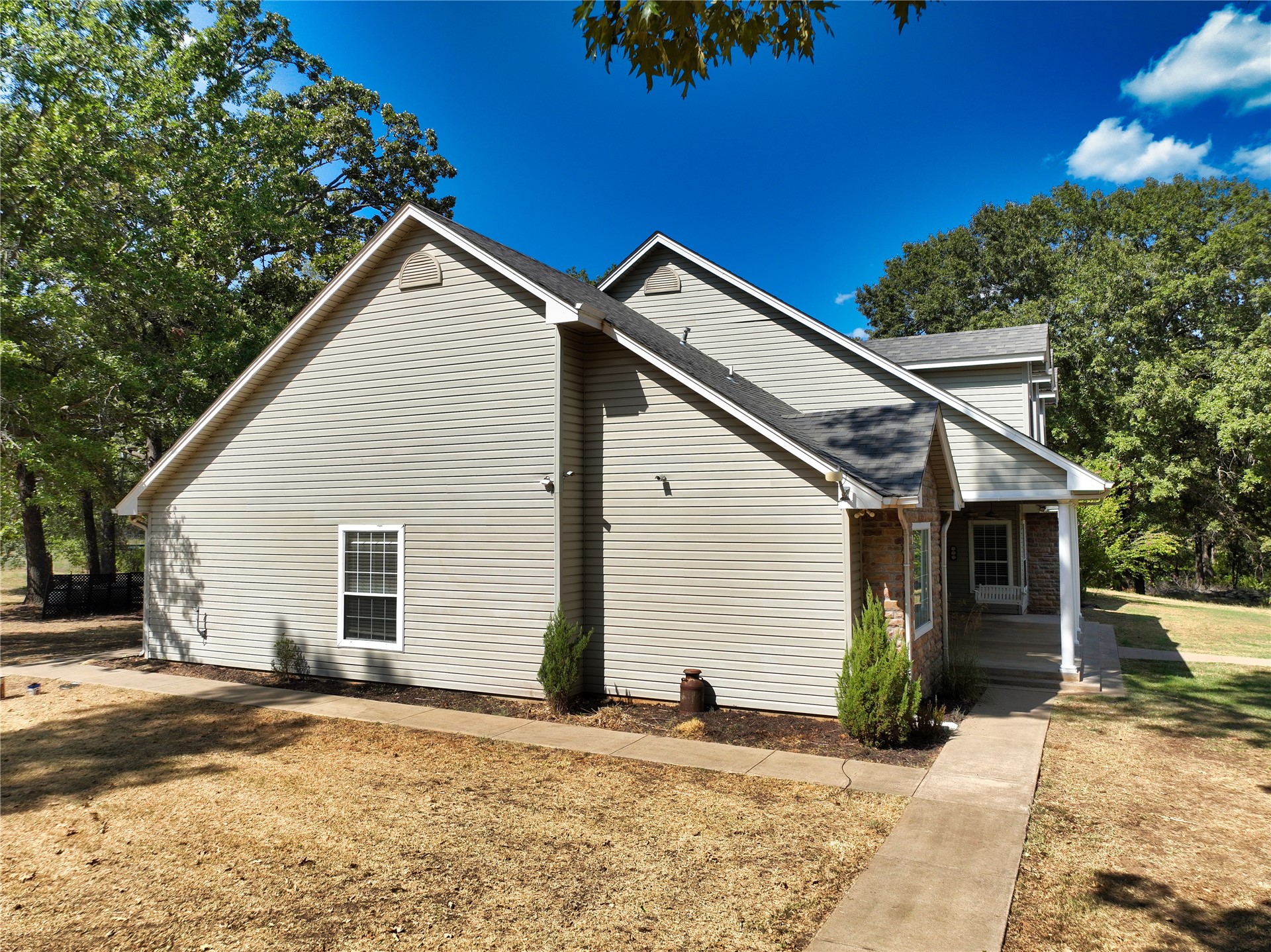 1235 Cade Highway Bennington OK 74723