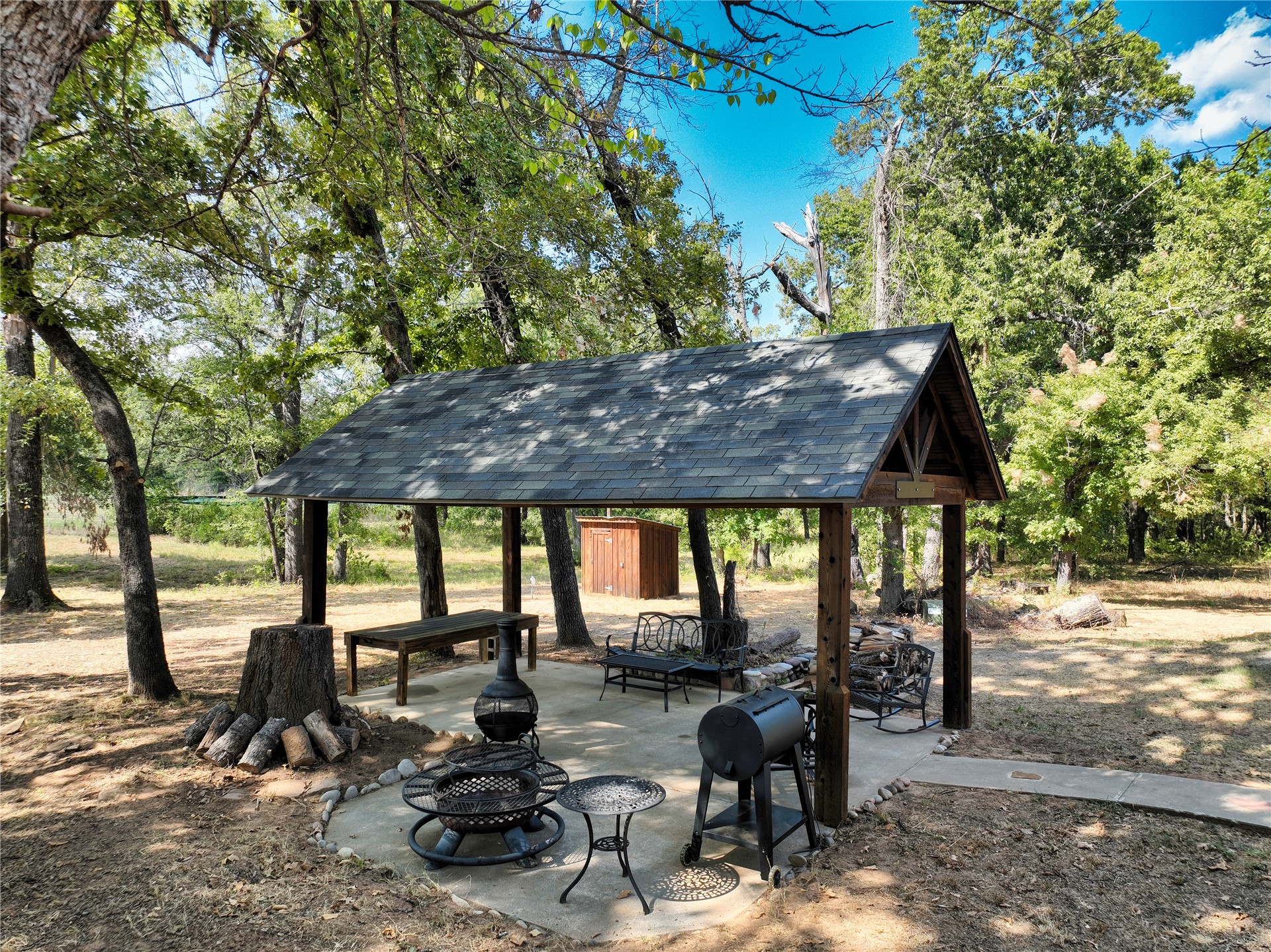 1235 Cade Highway Bennington OK 74723