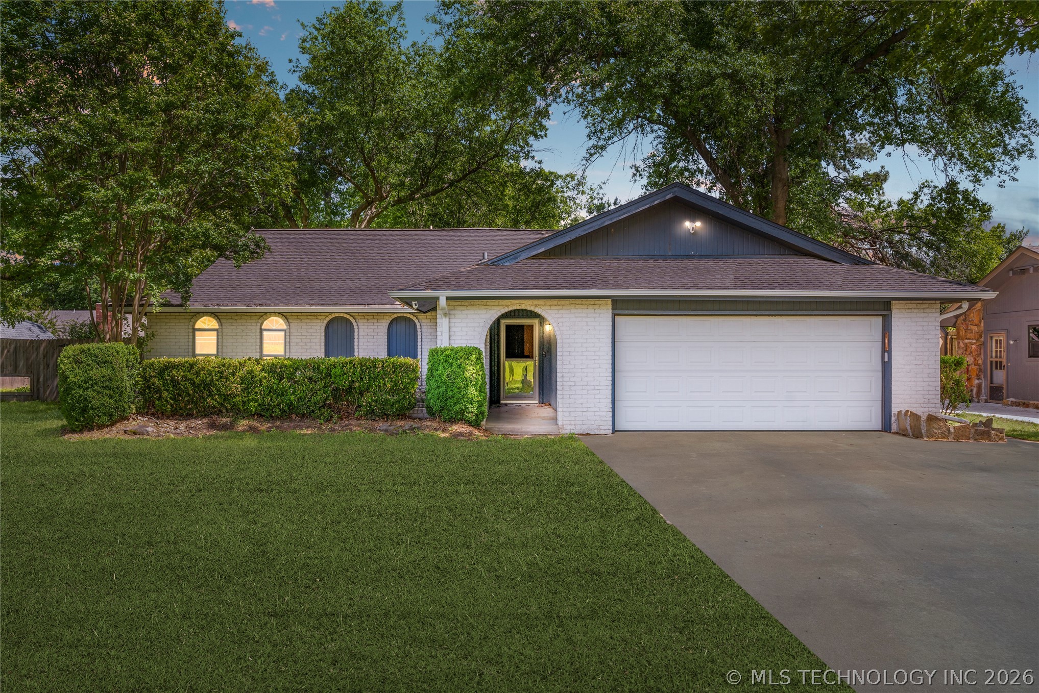 8205 S Birch Avenue Broken Arrow OK 74011