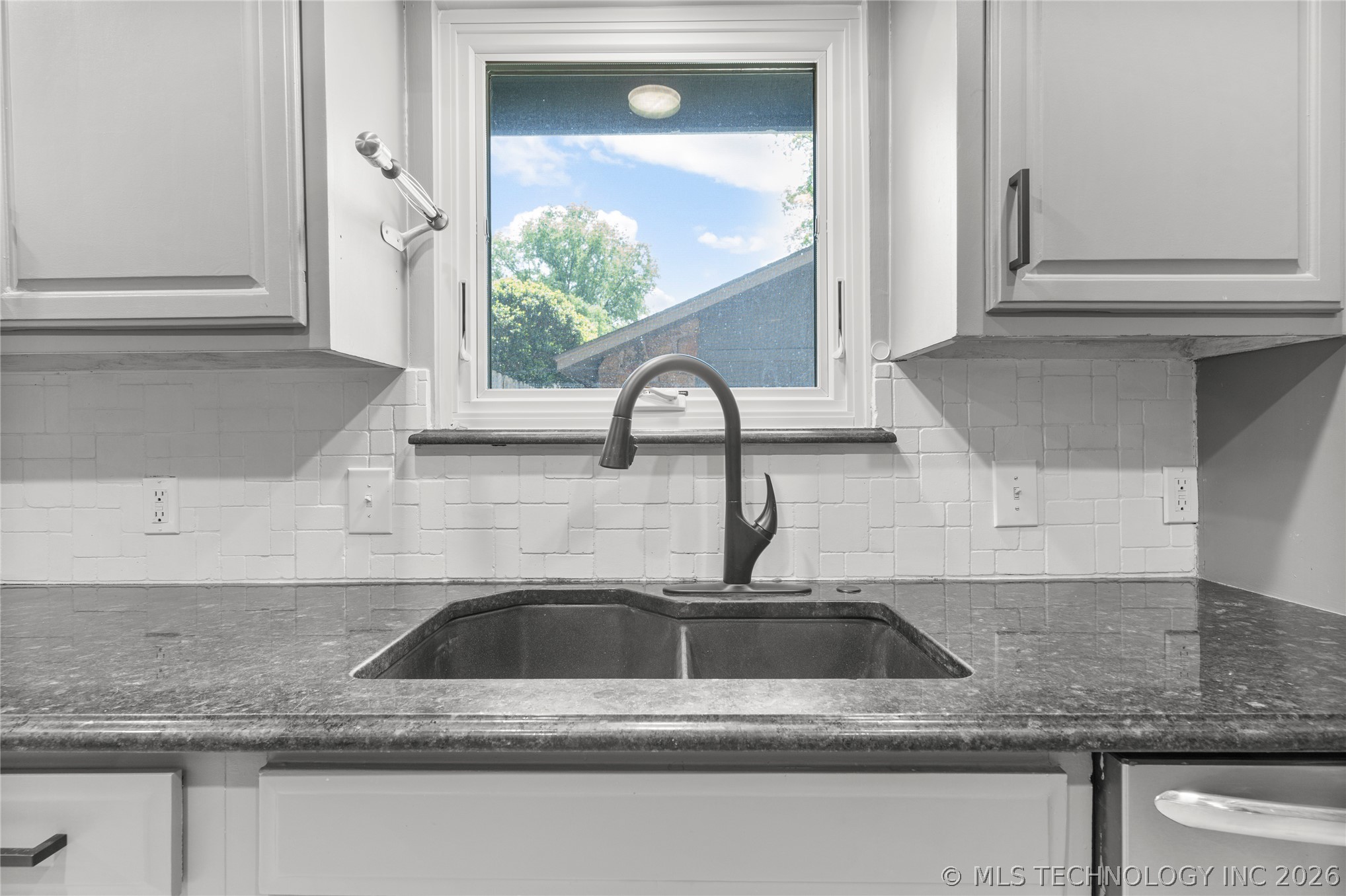8205 S Birch Avenue Broken Arrow OK 74011