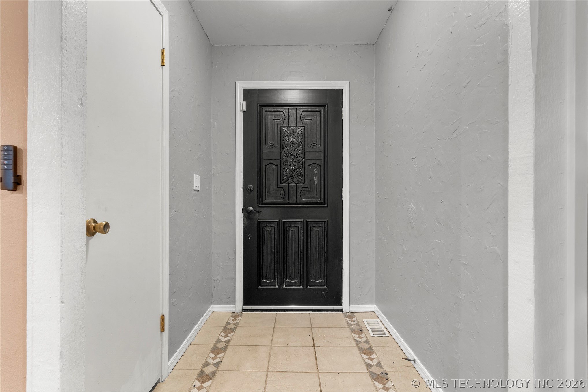 8205 S Birch Avenue Broken Arrow OK 74011