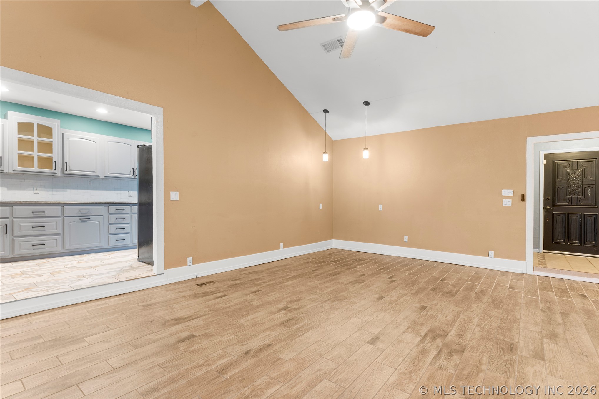 8205 S Birch Avenue Broken Arrow OK 74011