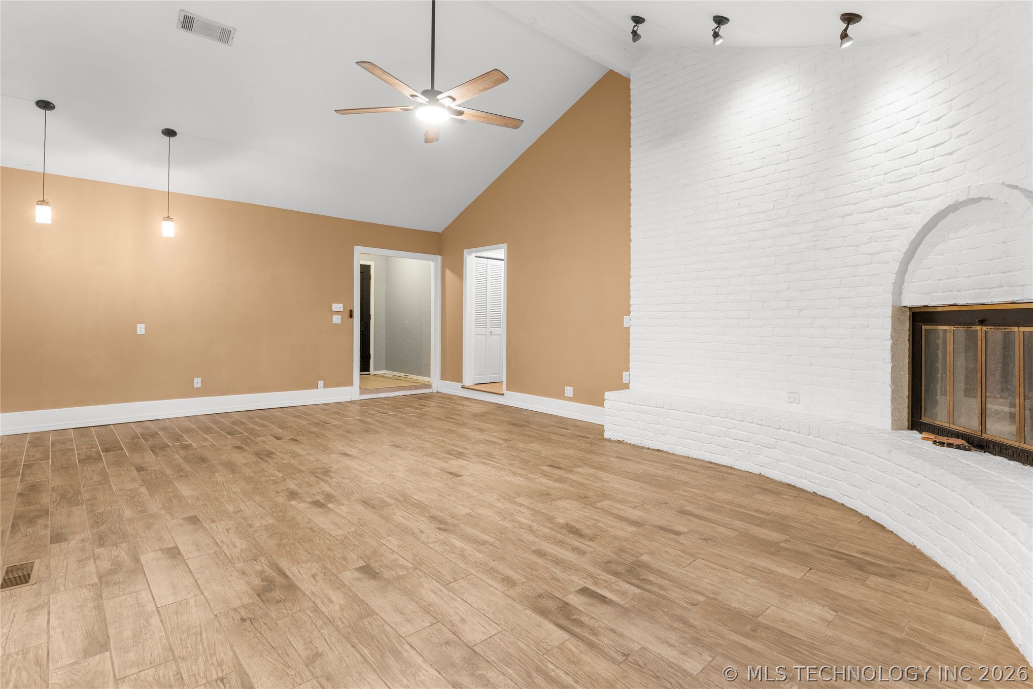 8205 S Birch Avenue Broken Arrow OK 74011