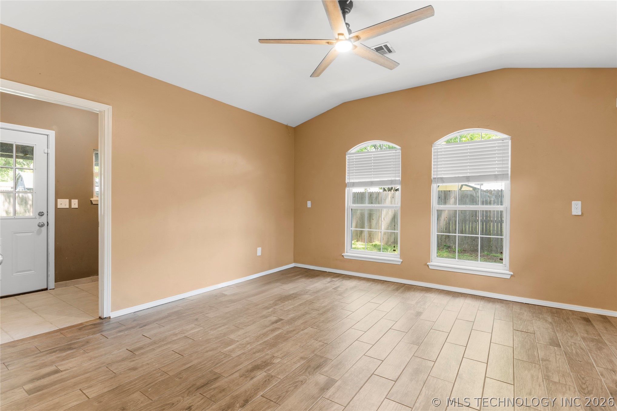 8205 S Birch Avenue Broken Arrow OK 74011