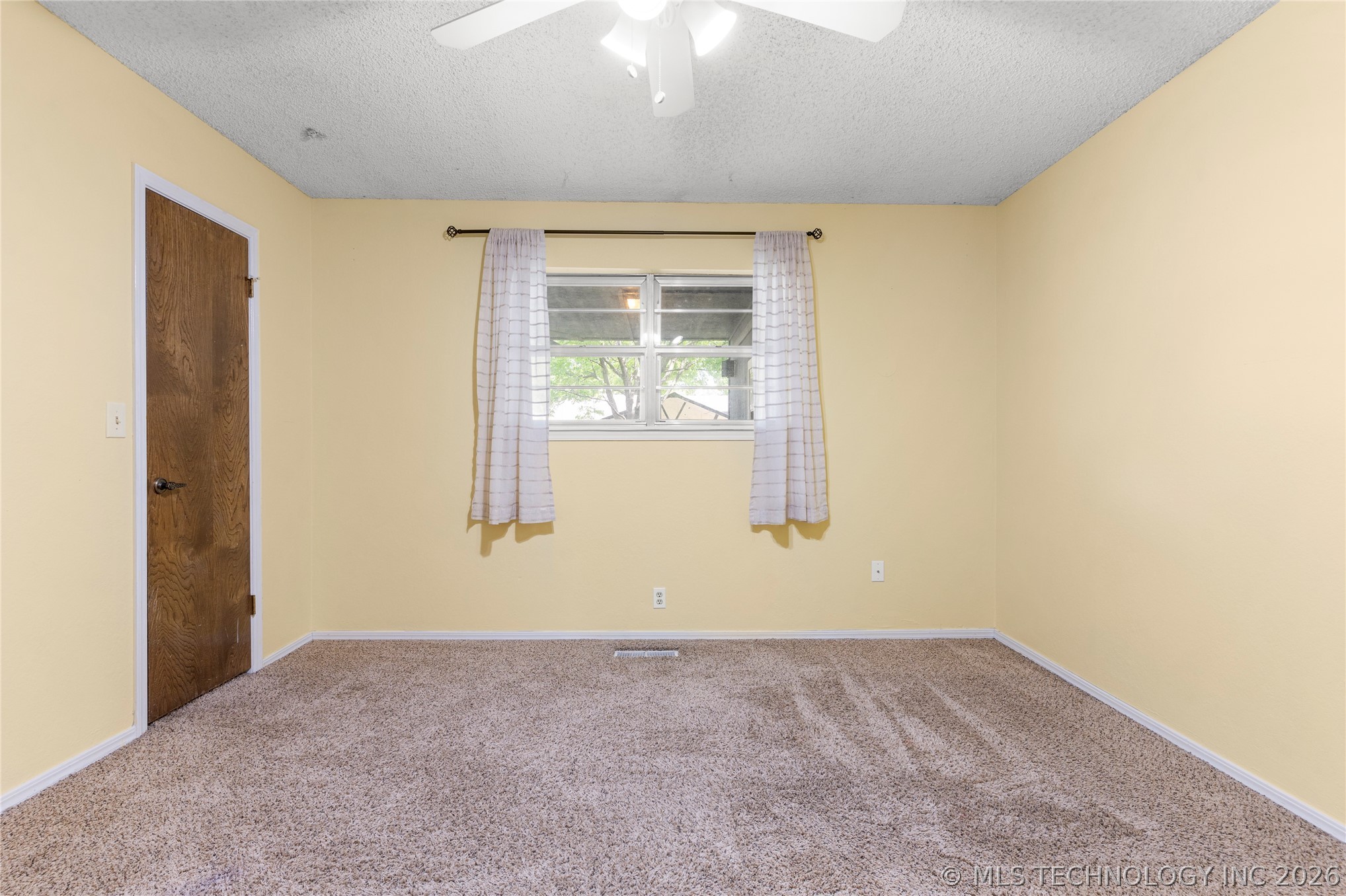8205 S Birch Avenue Broken Arrow OK 74011