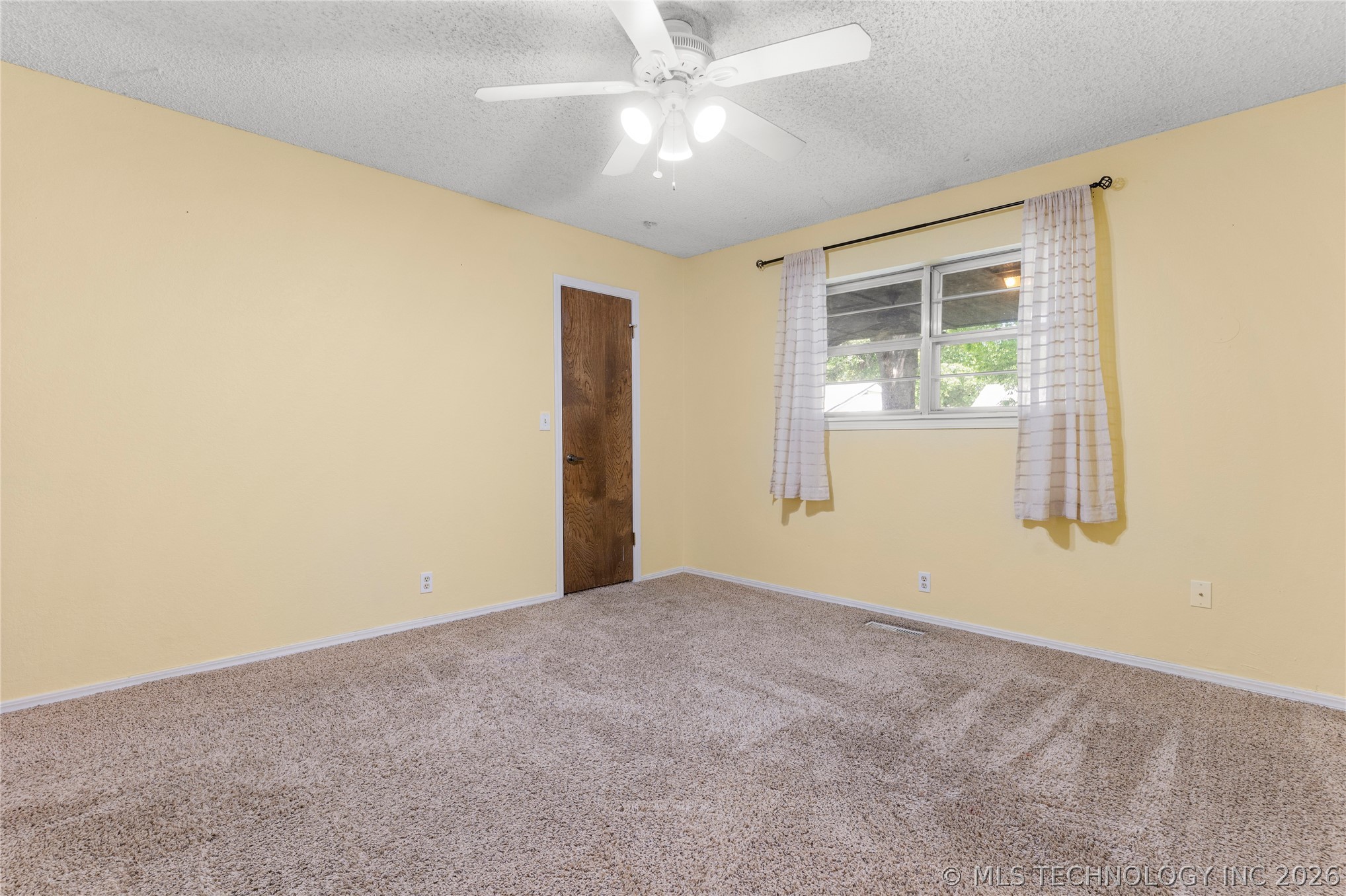 8205 S Birch Avenue Broken Arrow OK 74011