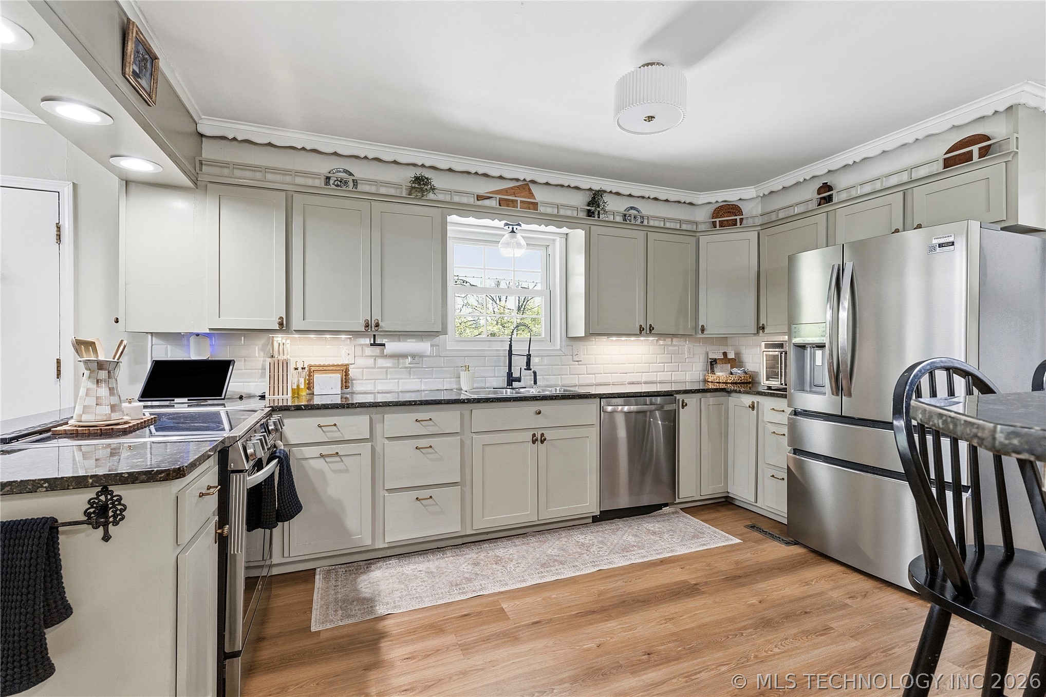 4340 E 72nd Place Tulsa OK 74136