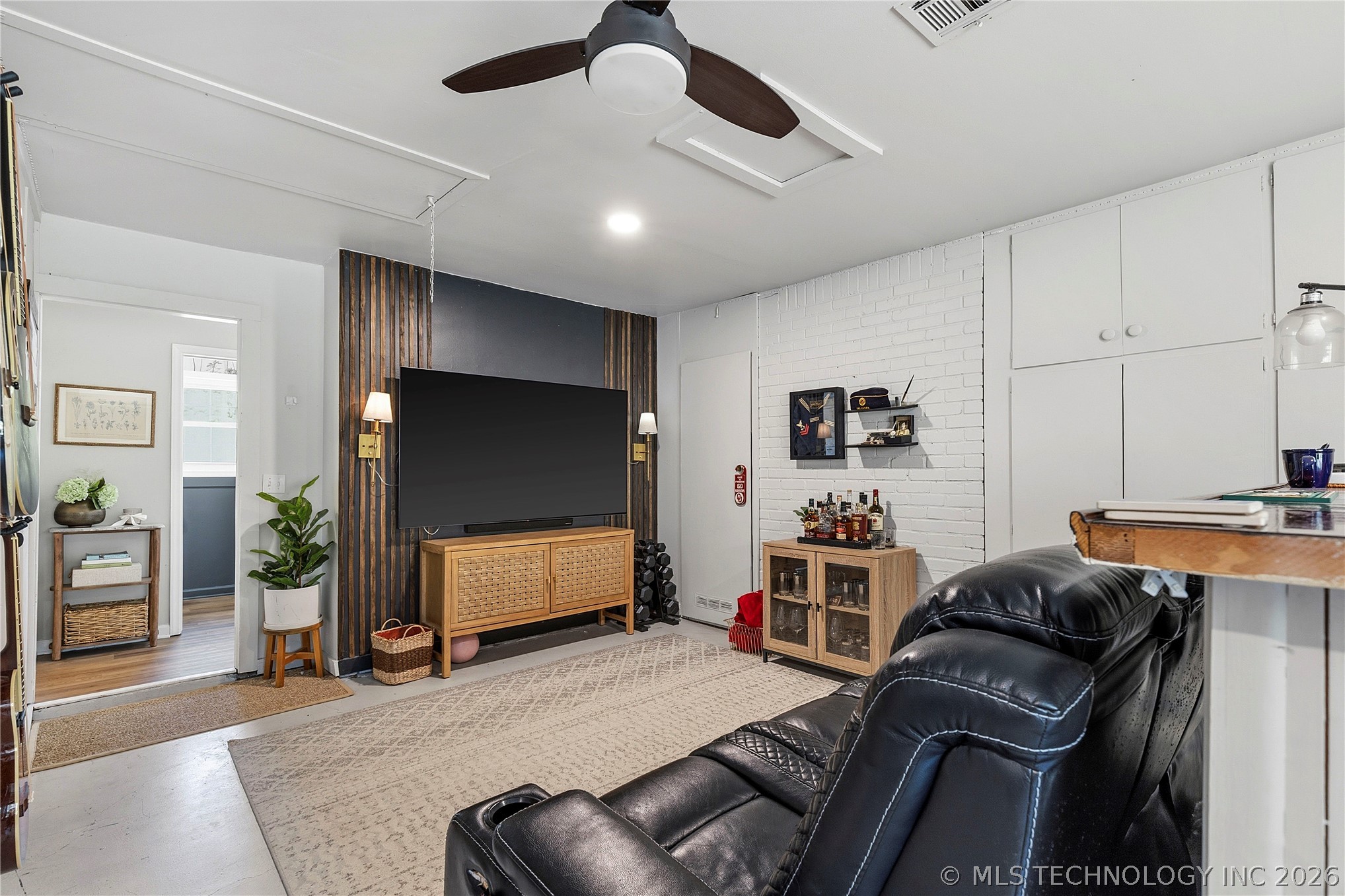 4340 E 72nd Place Tulsa OK 74136
