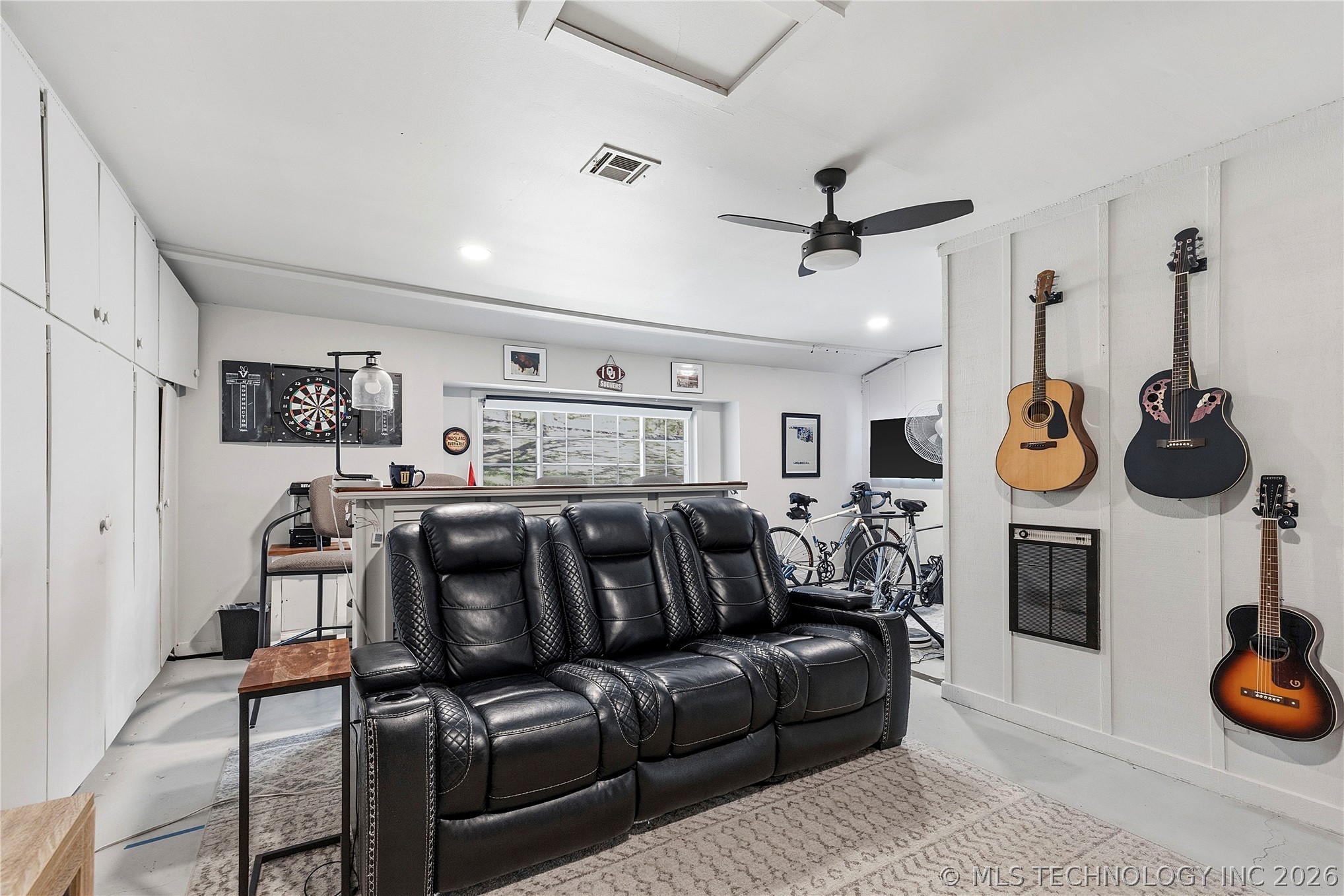 4340 E 72nd Place Tulsa OK 74136