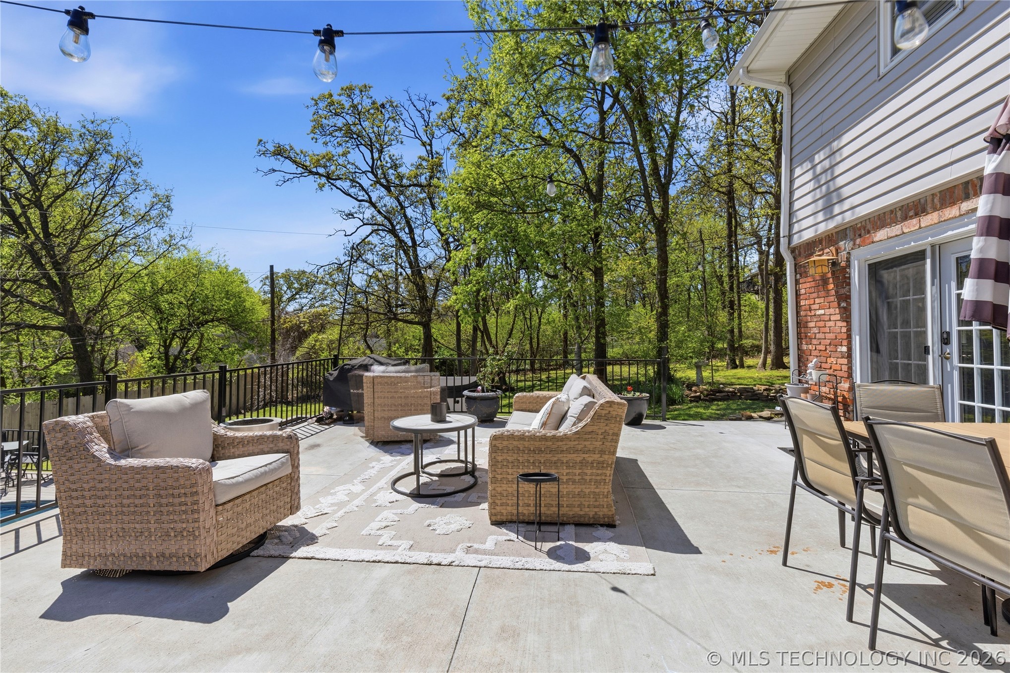 4340 E 72nd Place Tulsa OK 74136