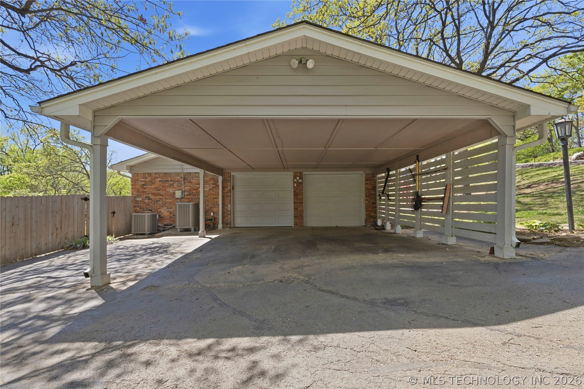 4340 E 72nd Place Tulsa OK 74136