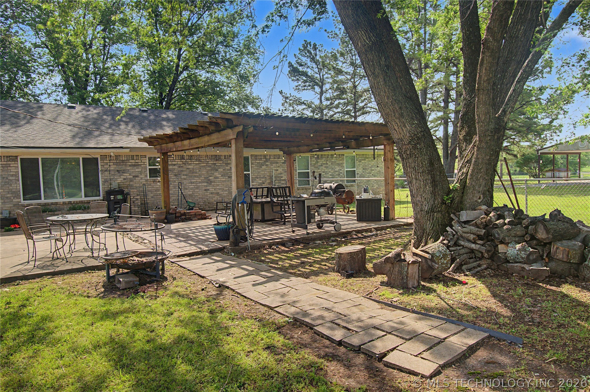 24843 N 4 Mile Road Fort Gibson OK 74434