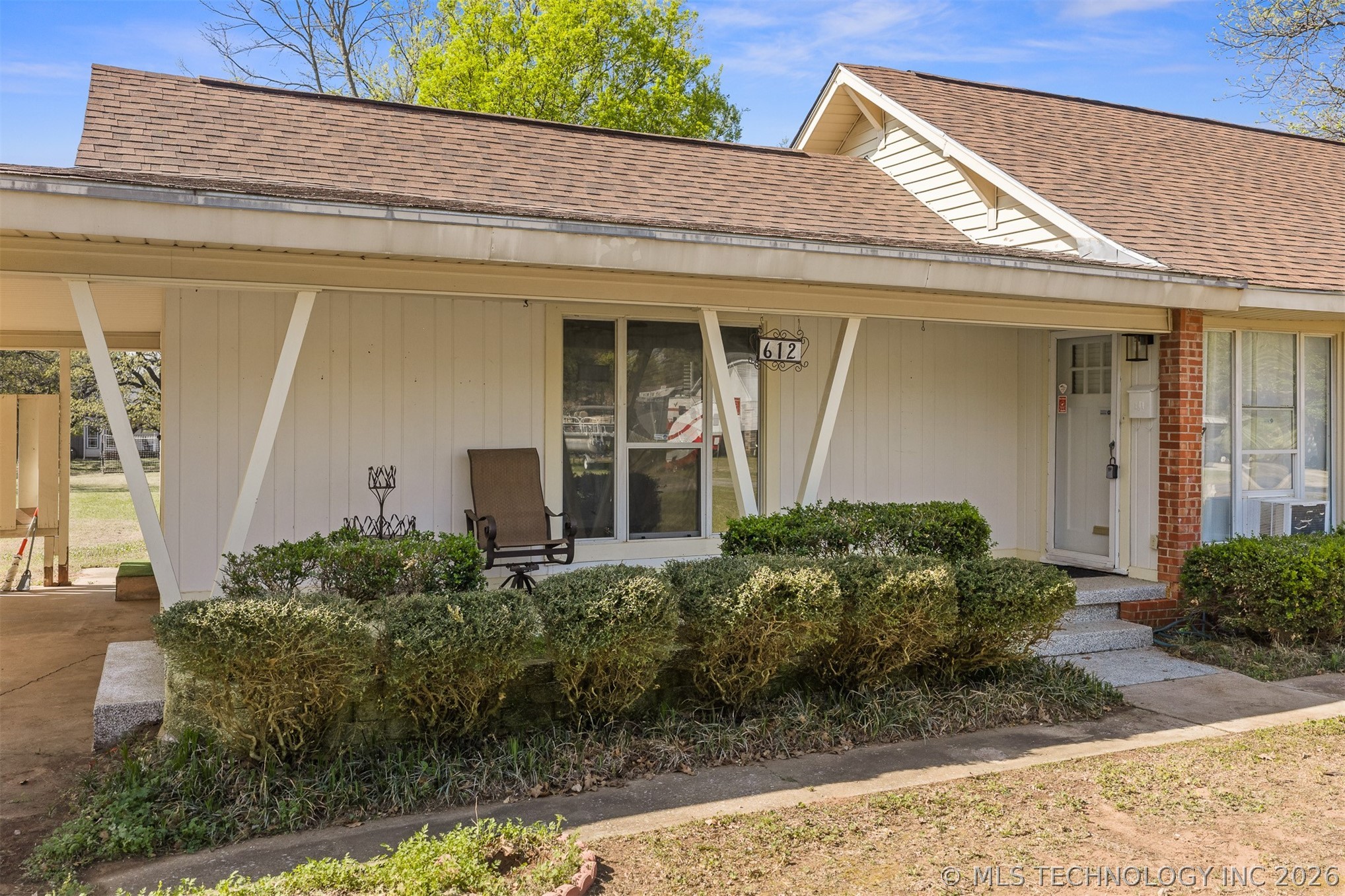 612 Brown Avenue Comanche OK 73529