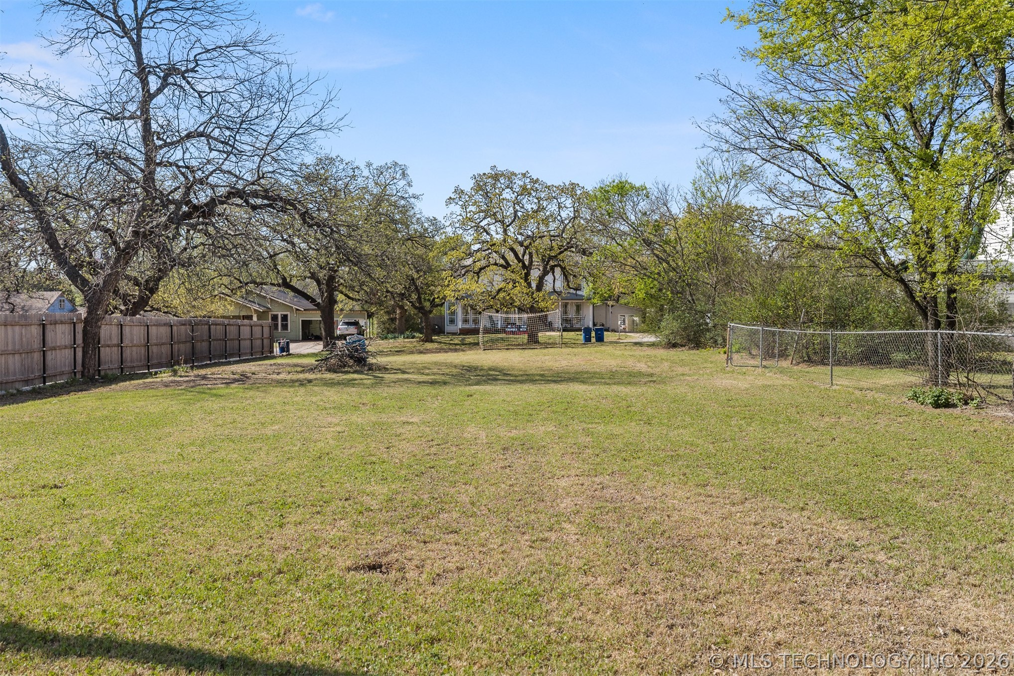 612 Brown Avenue Comanche OK 73529