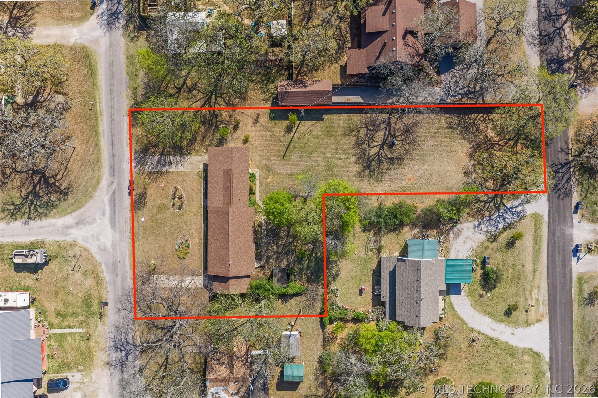 612 Brown Avenue Comanche OK 73529