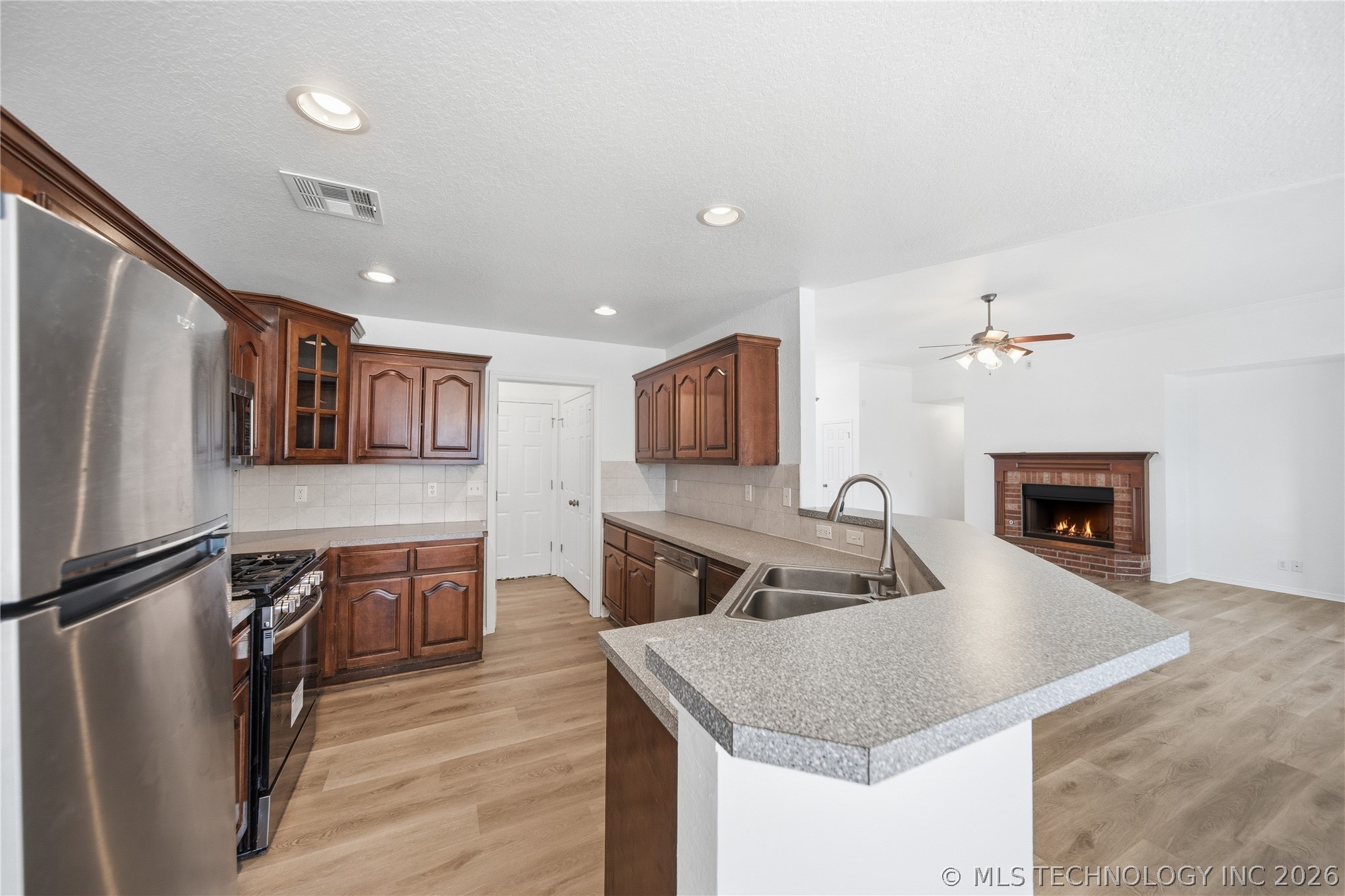 3964 S 214th East Avenue Broken Arrow OK 74014