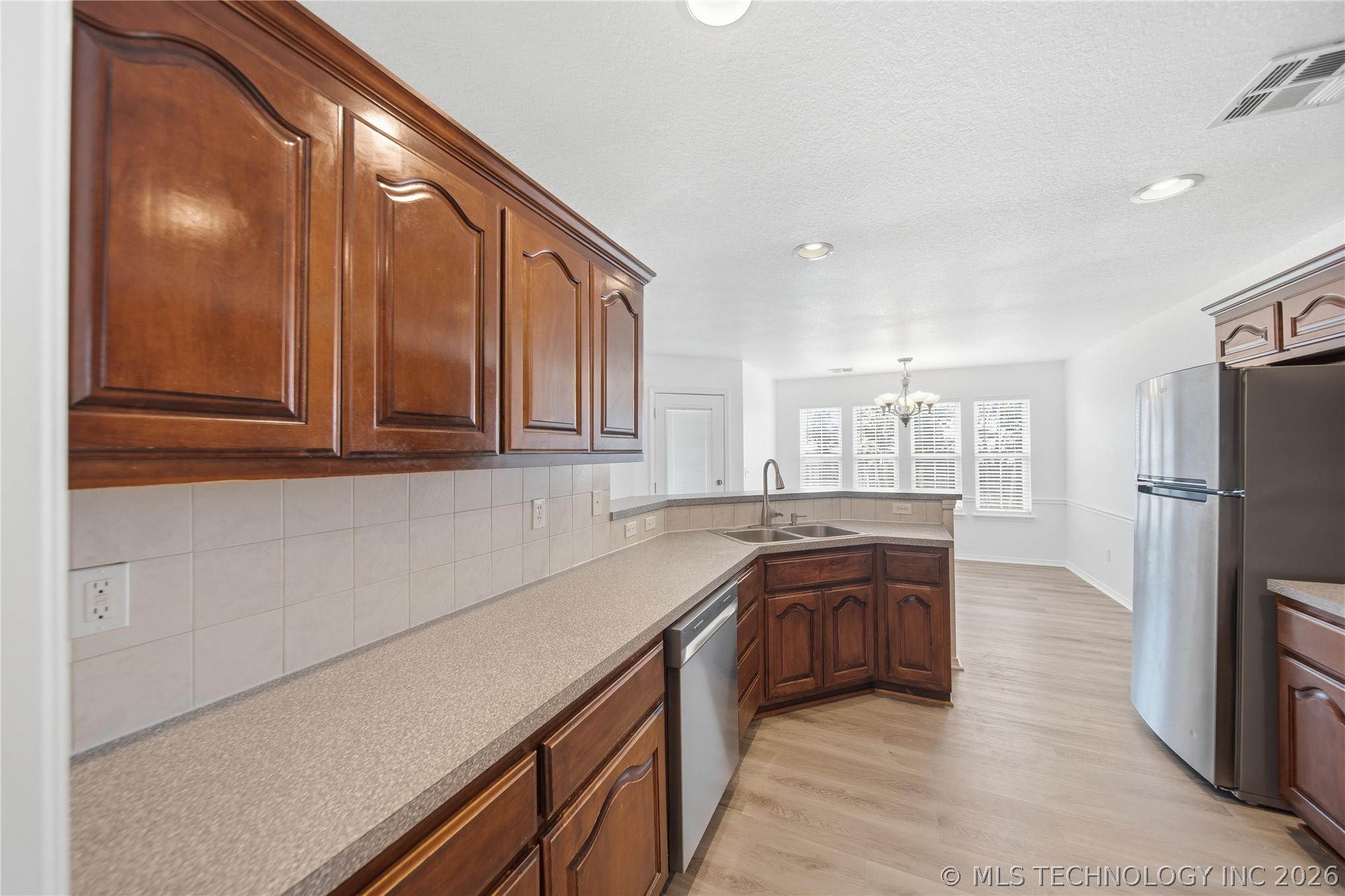 3964 S 214th East Avenue Broken Arrow OK 74014