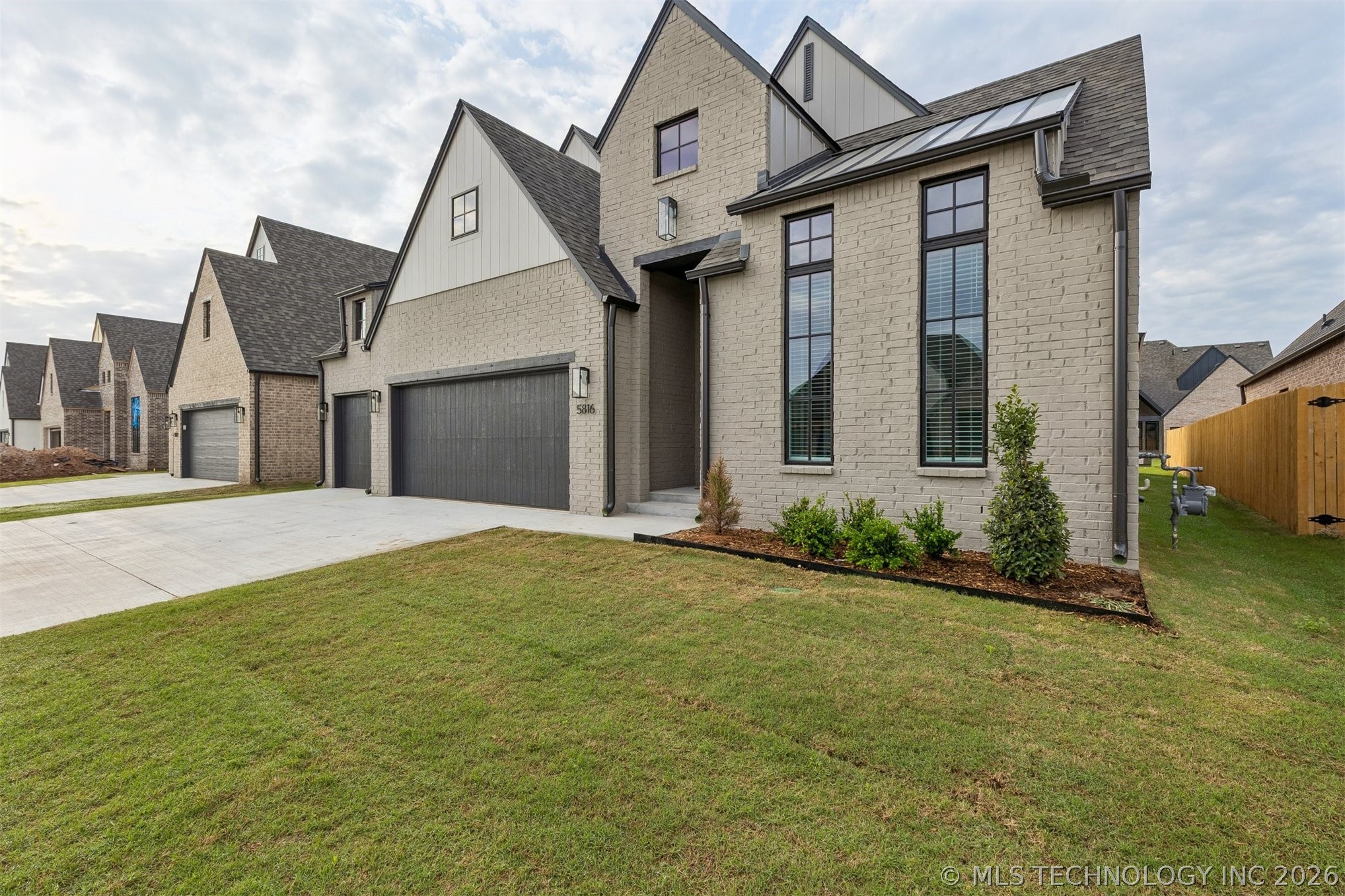 5816 E 127th Street S Tulsa OK 74008