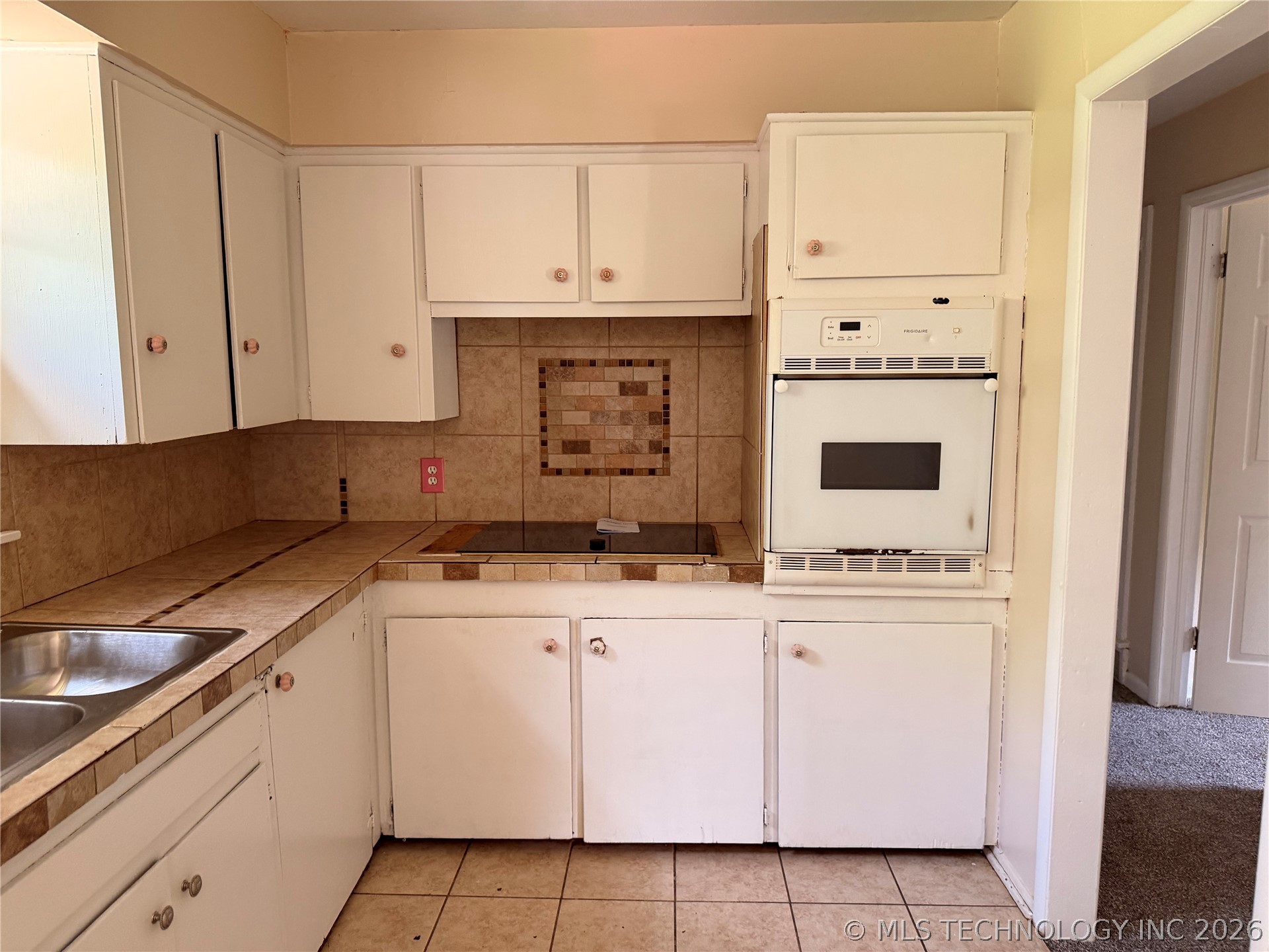 647 E 52nd Place N Tulsa OK 74126