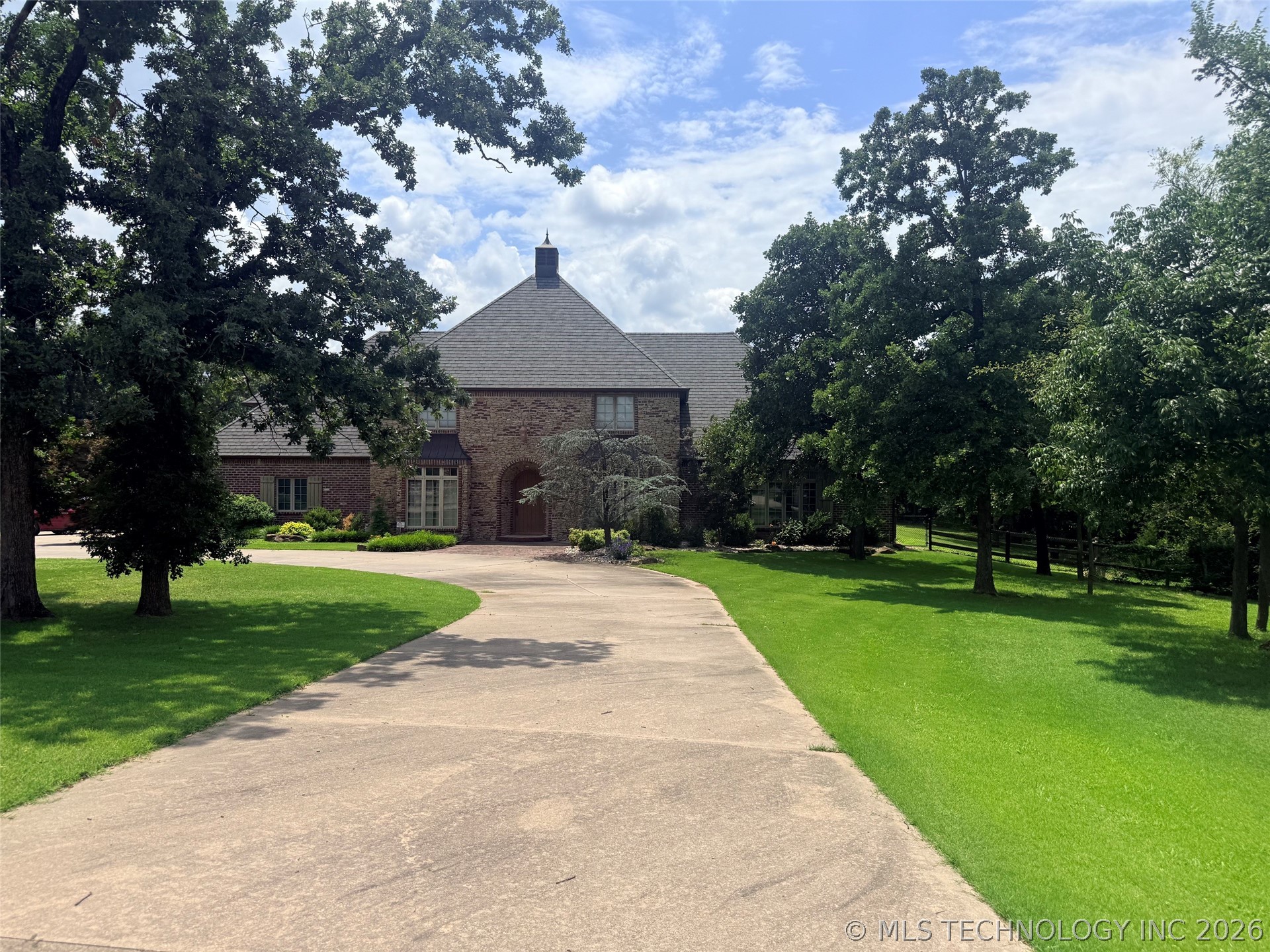 4224 S 69th Westavenue NE Tulsa OK 74107