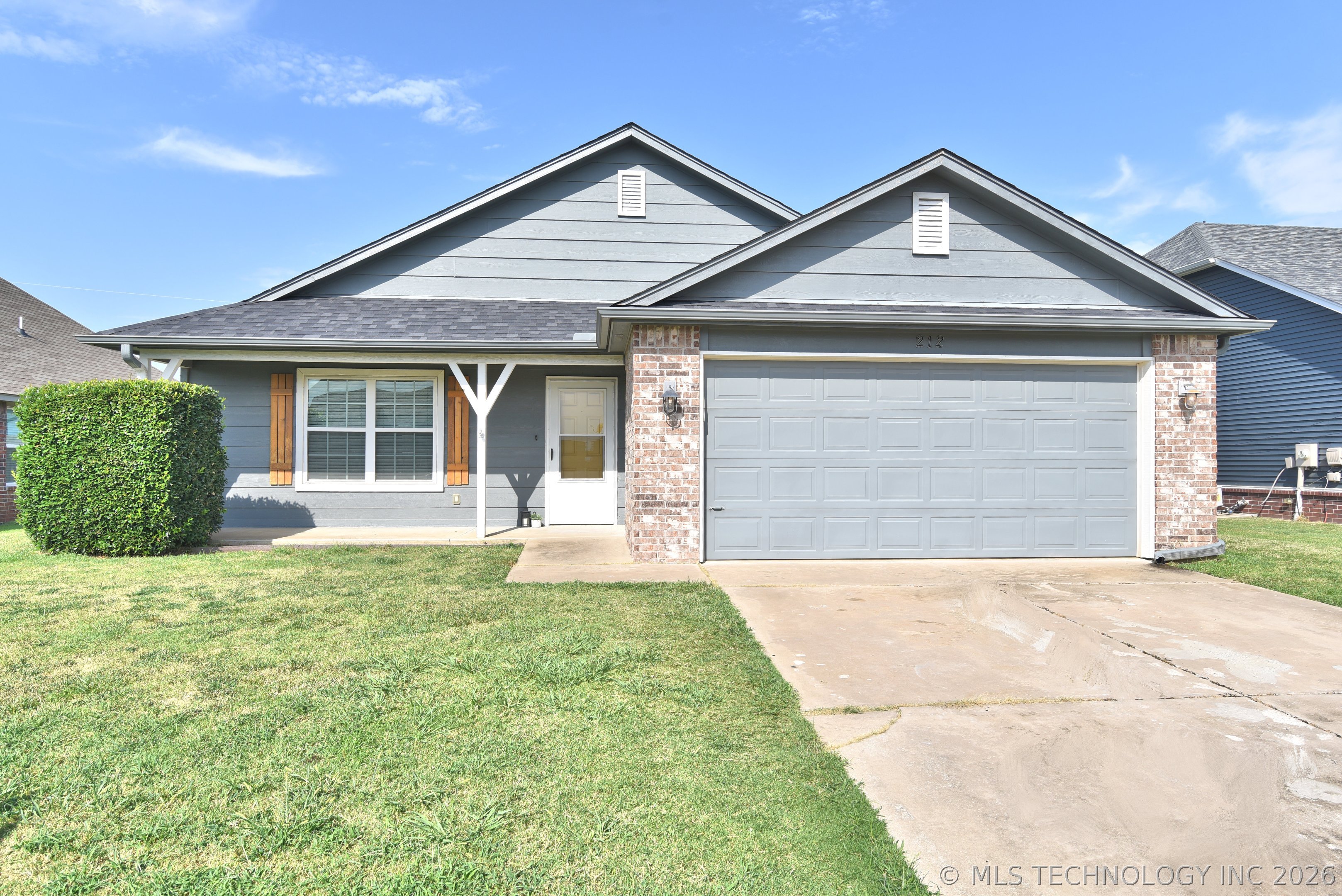 212 Dp Newman Circle Kiefer OK 74041