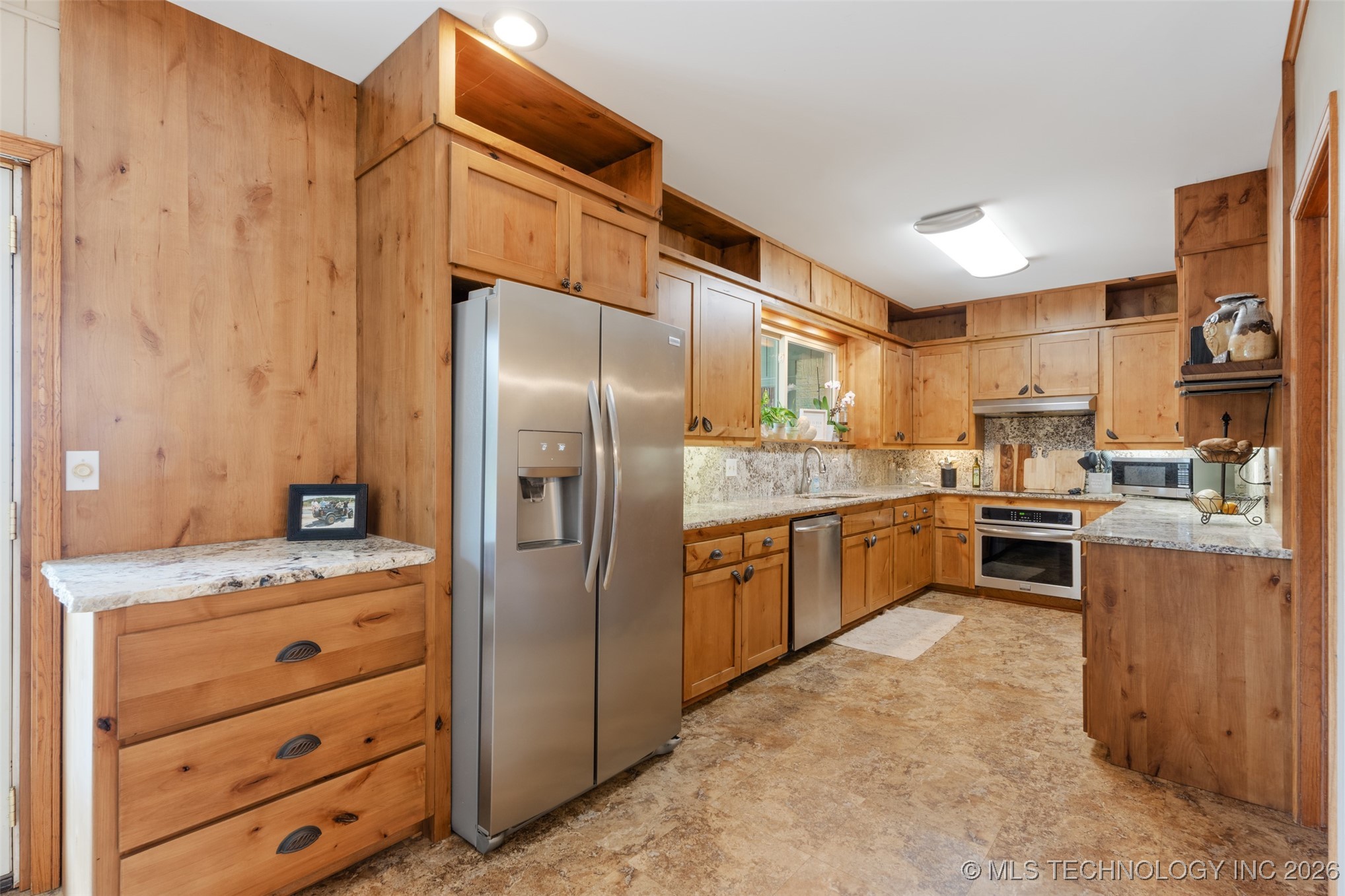 1561 E Country Club Drive Vinita OK 74301