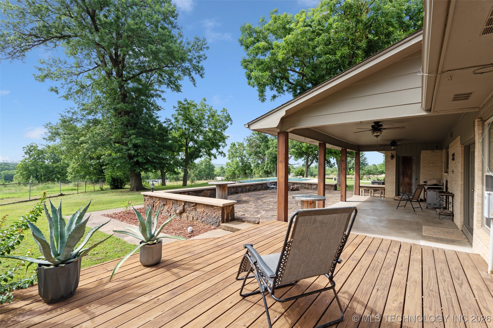 1561 E Country Club Drive Vinita OK 74301