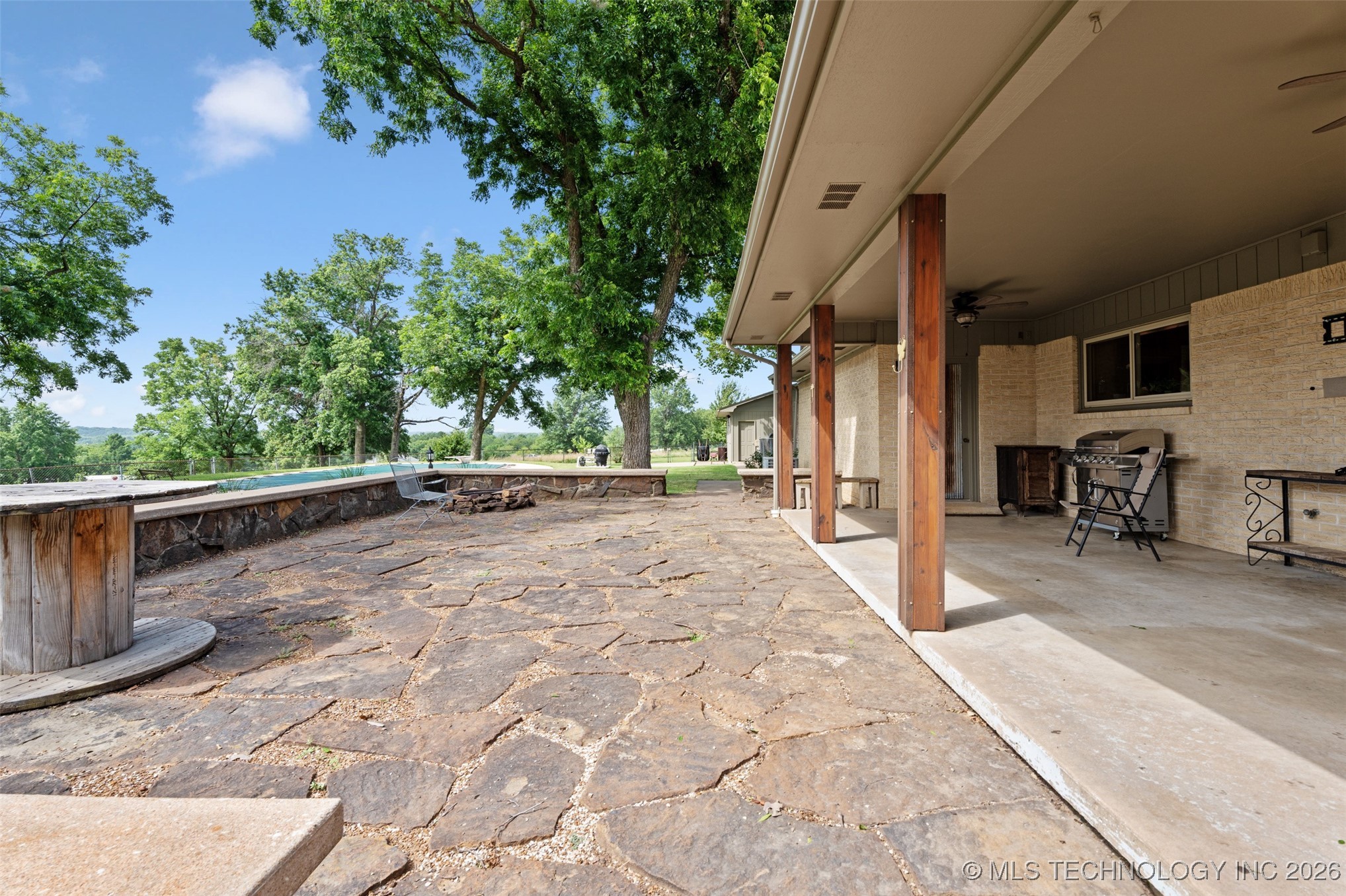 1561 E Country Club Drive Vinita OK 74301